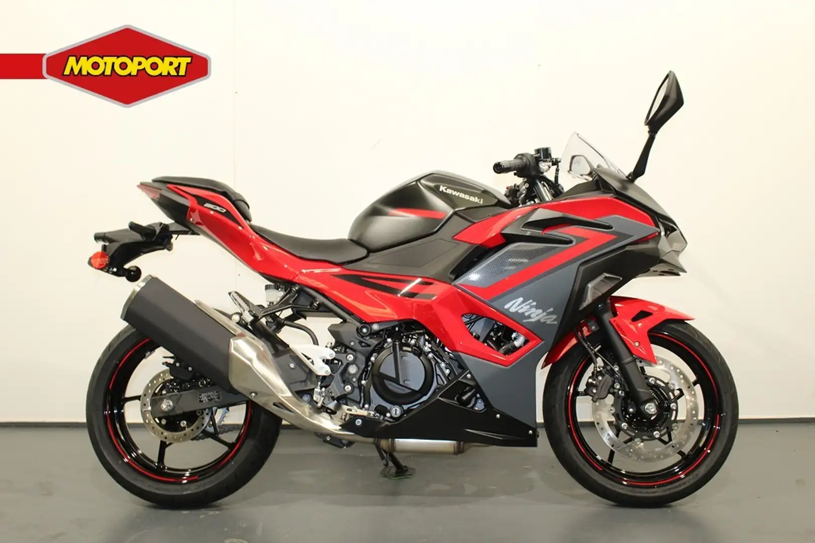 Kawasaki Ninja 500 SE Roşu - 1