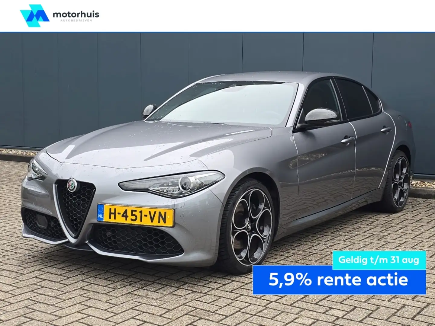 Alfa Romeo Giulia 2.0 TURBO 200pk Aut Super Grijs - 1