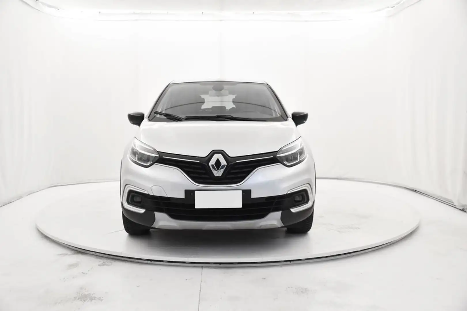 Renault Captur 1.5 dci Sport Edition2 90cv edc Silver - 2