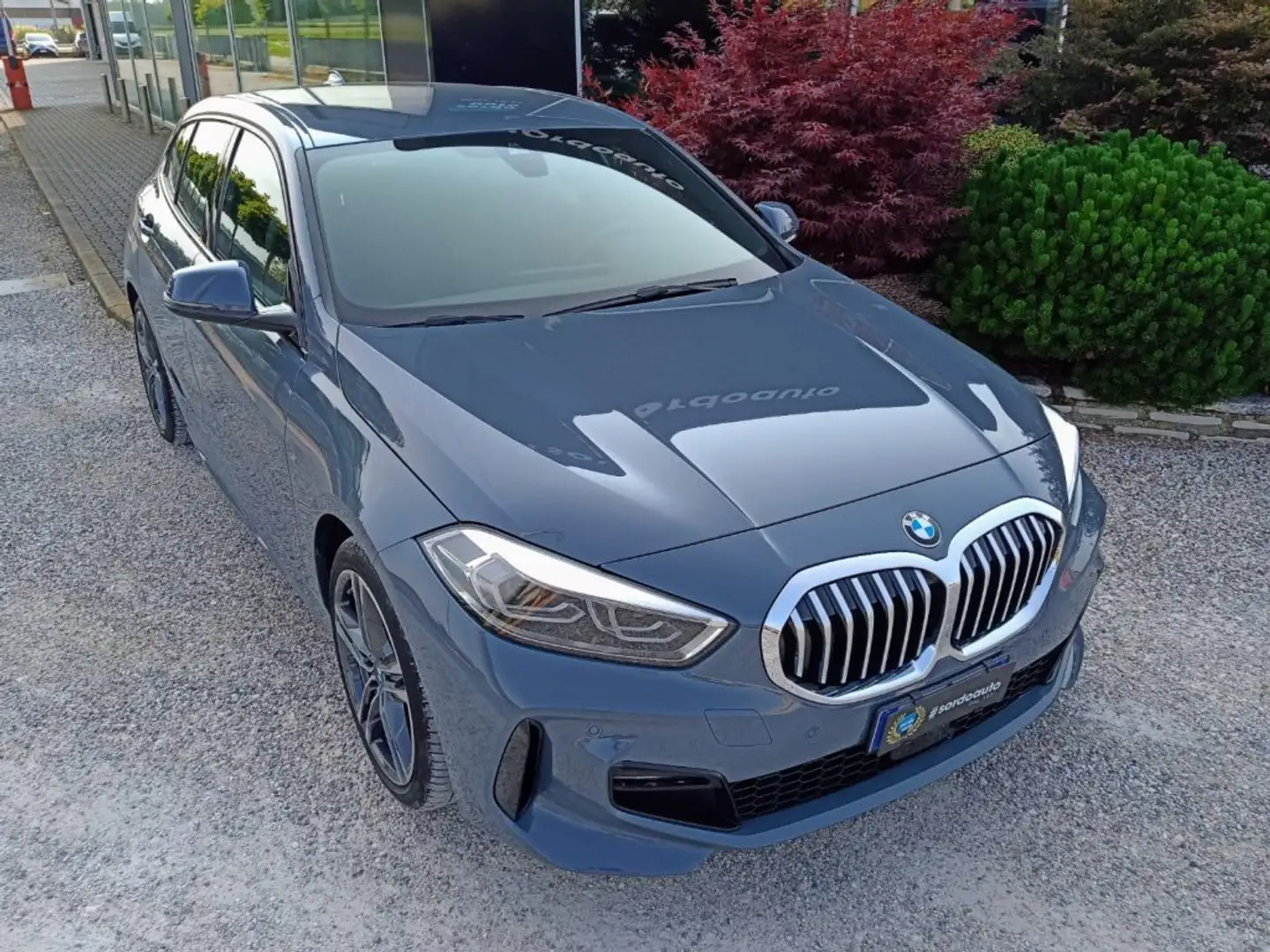 BMW 118 d 5 Porte Msport Grijs - 2