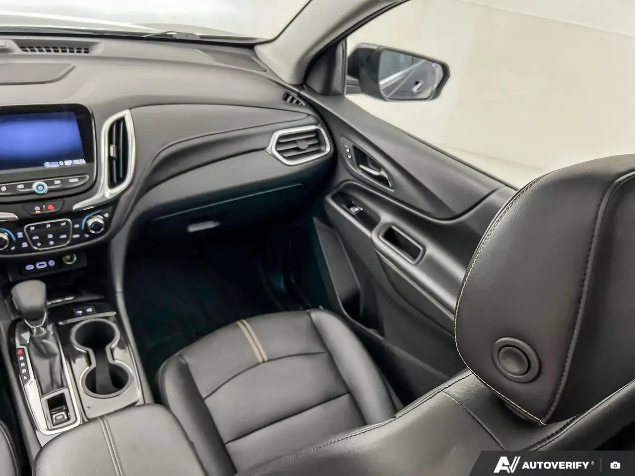 Chevrolet Equinox снимка Chevrolet Equinox
