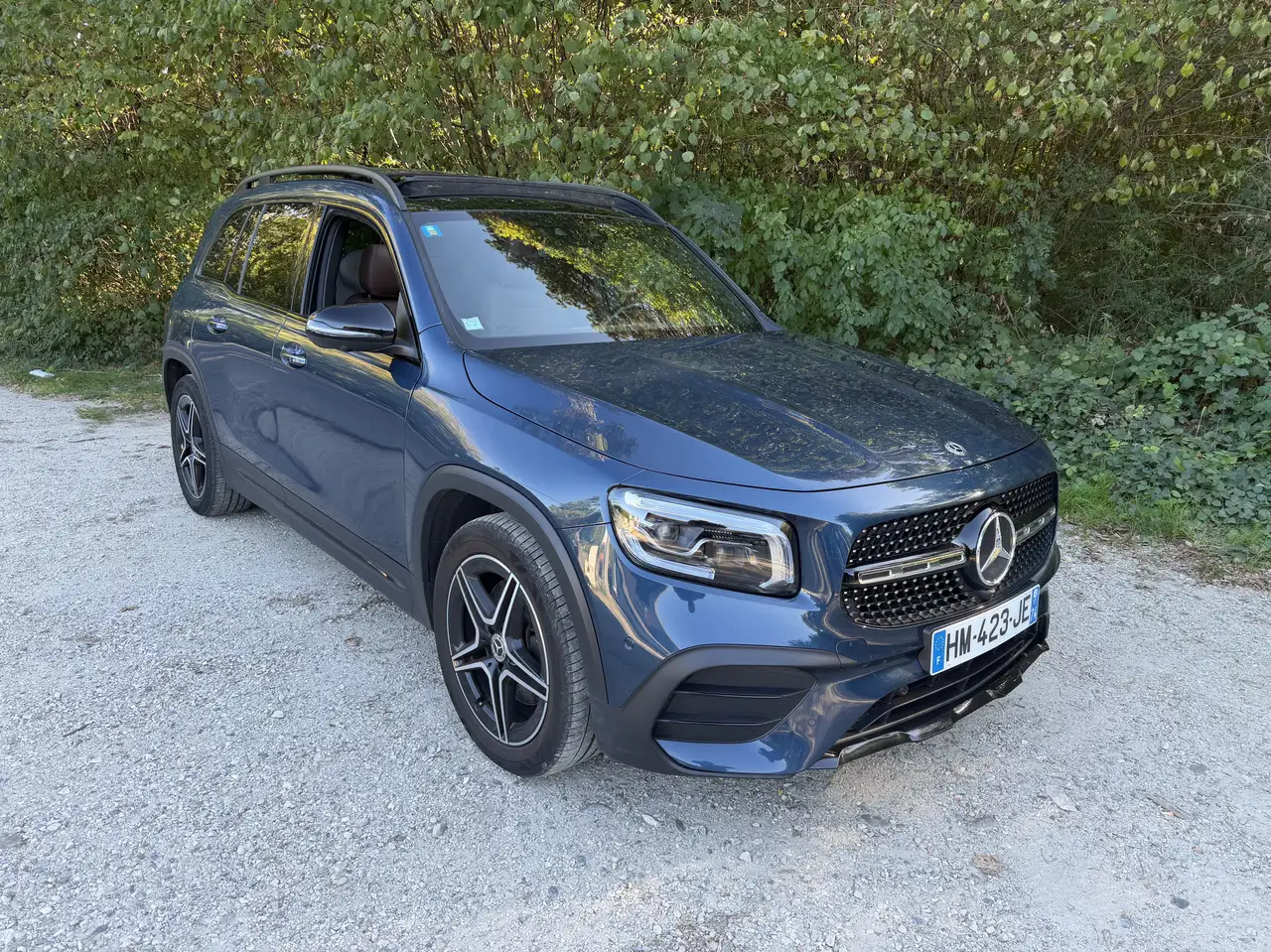 Mercedes-Benz GLB 220