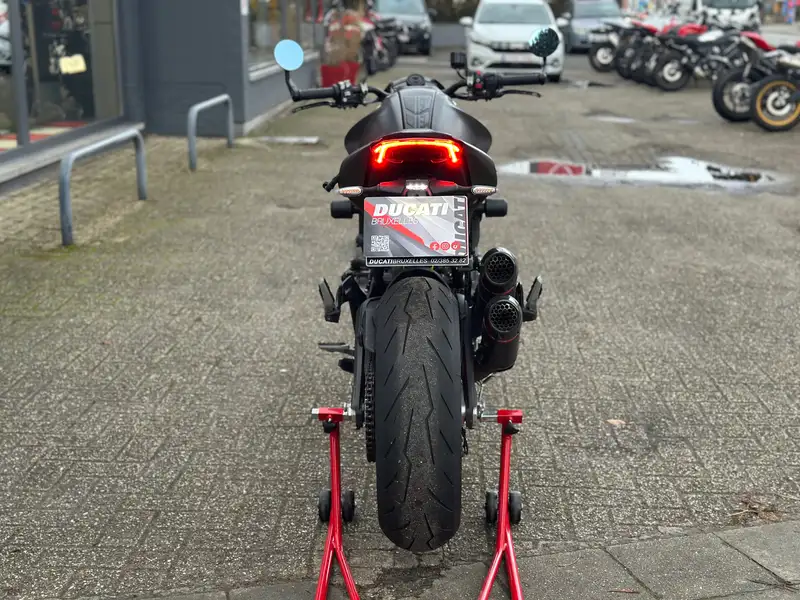 Ducati Monster 937 - foto 5