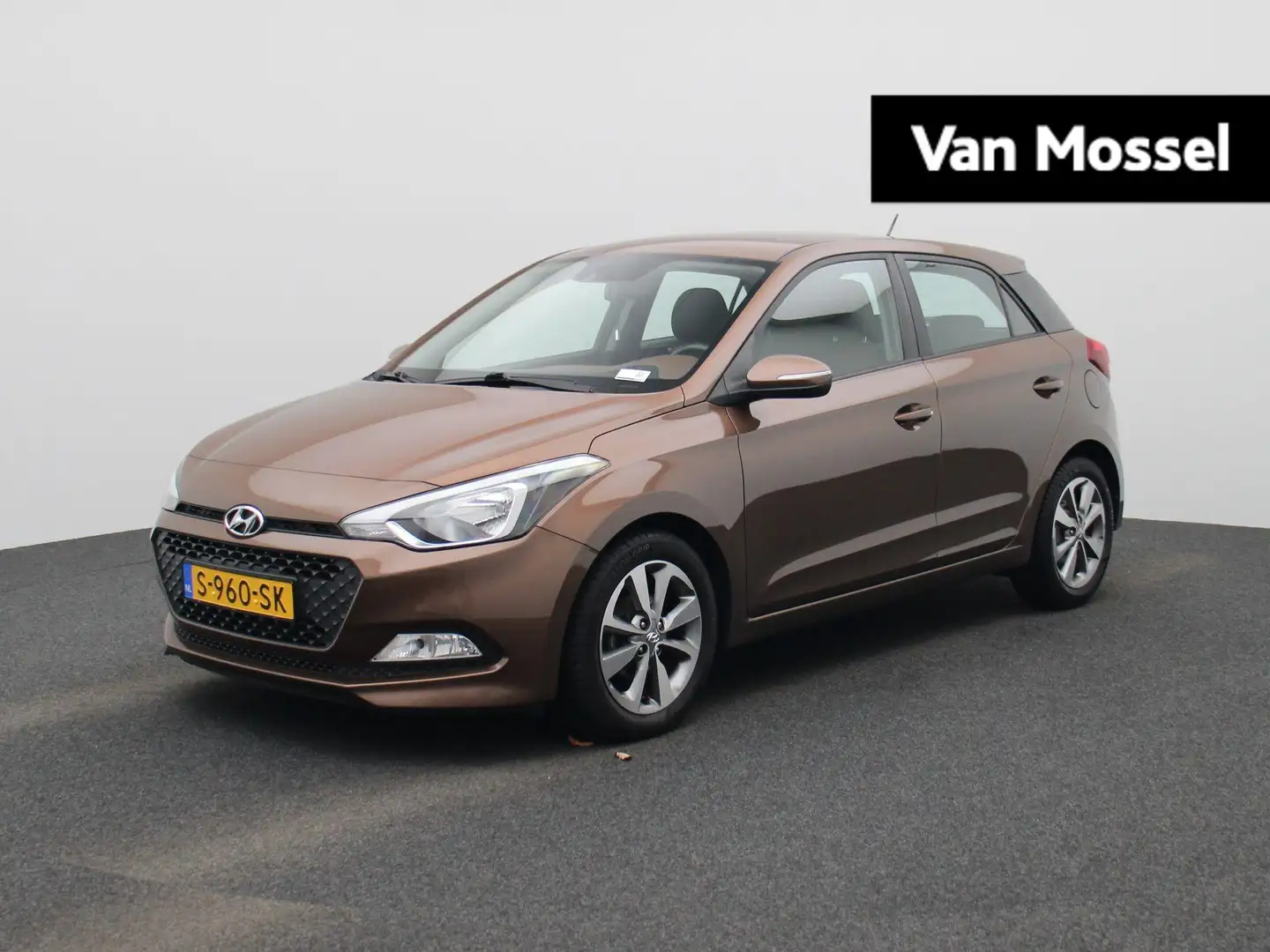 Hyundai i20 1.2 HP i-Motion Comfort | Stoelverwarming | Stuurv Braun - 1