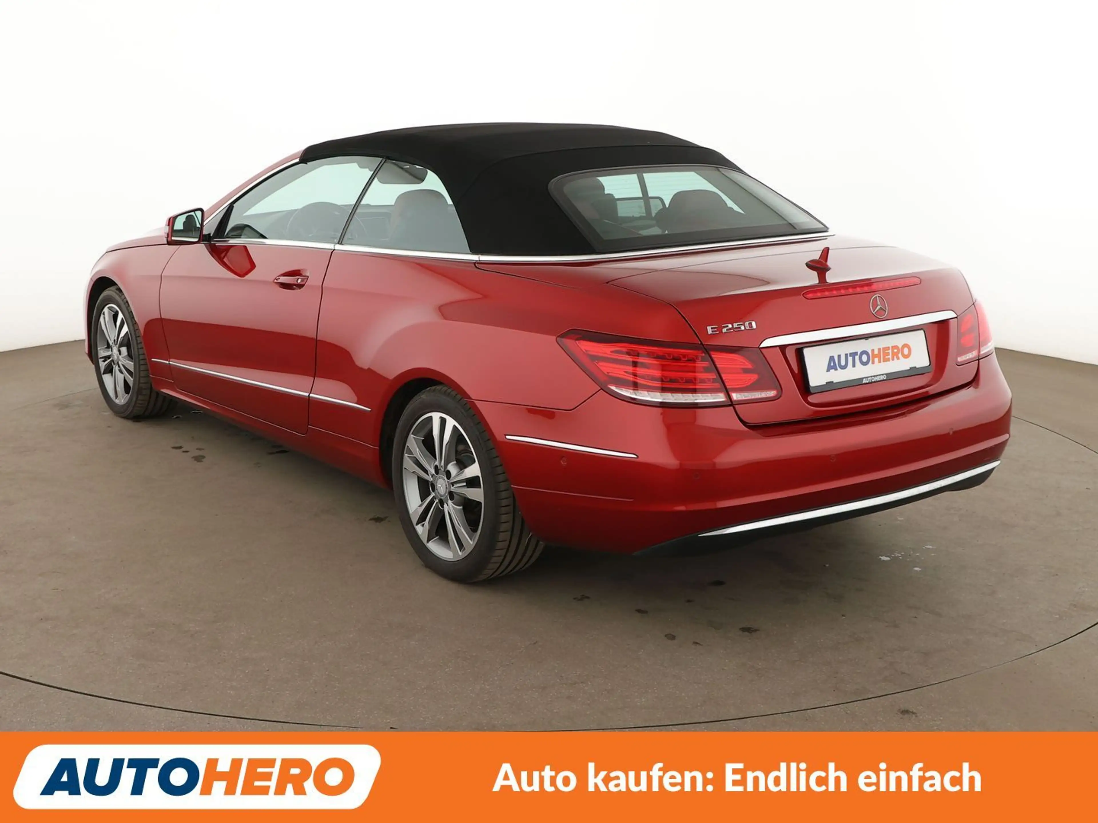 Mercedes-Benz E 250 E 250 CGI Aut.*NAVI*LED*ACC*PDC*SHZ* — photo 4