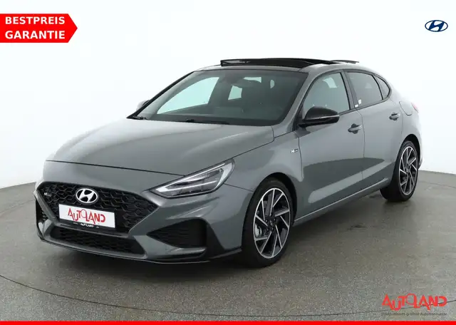 Hyundai i30 Fastback 1.5 T-GDI N-Line LED Navi Panorama