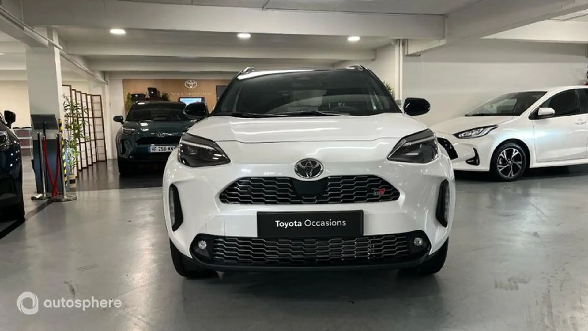 Toyota Yaris Cross 130h GR Sport MY25 - 2