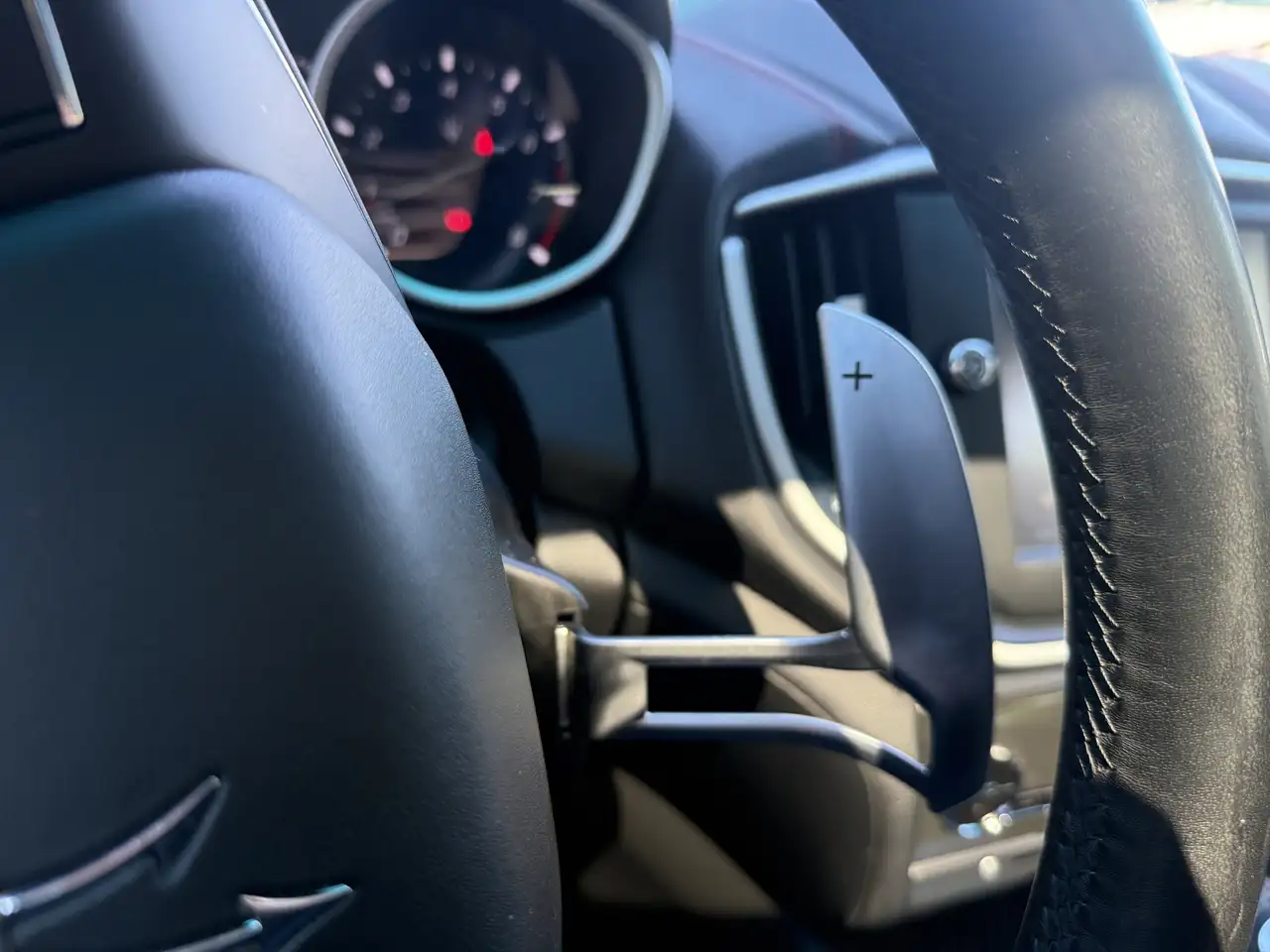 Maserati Ghibli photo Maserati Ghibli