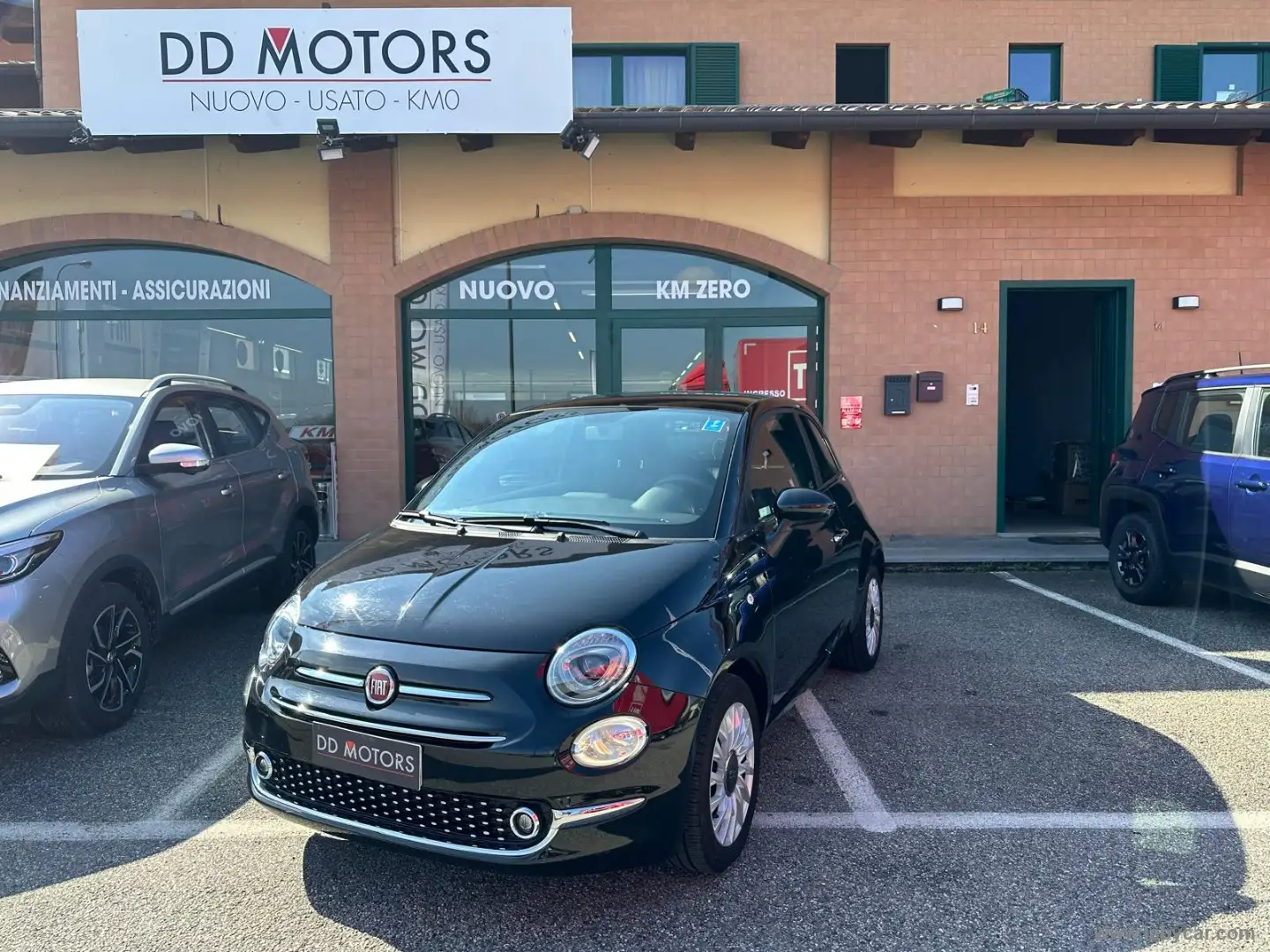 Fiat 500 1.0 Hybrid NEOPATENTATI *PROMO* NEOPATENTATI Zwart - 1
