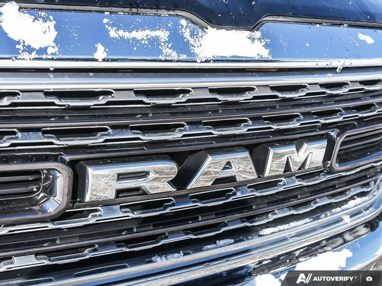 RAM 1500 снимка RAM 1500