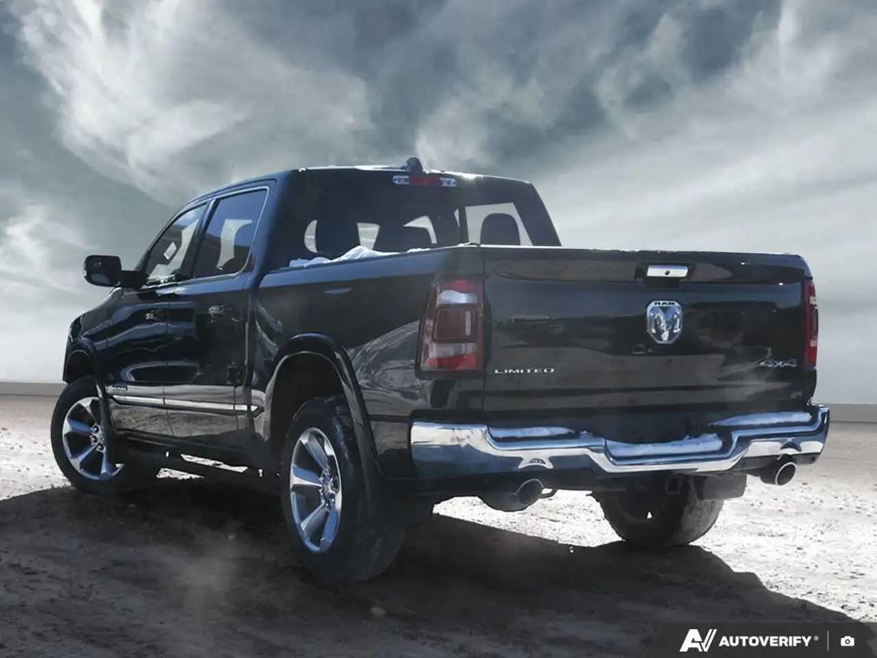 RAM 1500 снимка RAM 1500