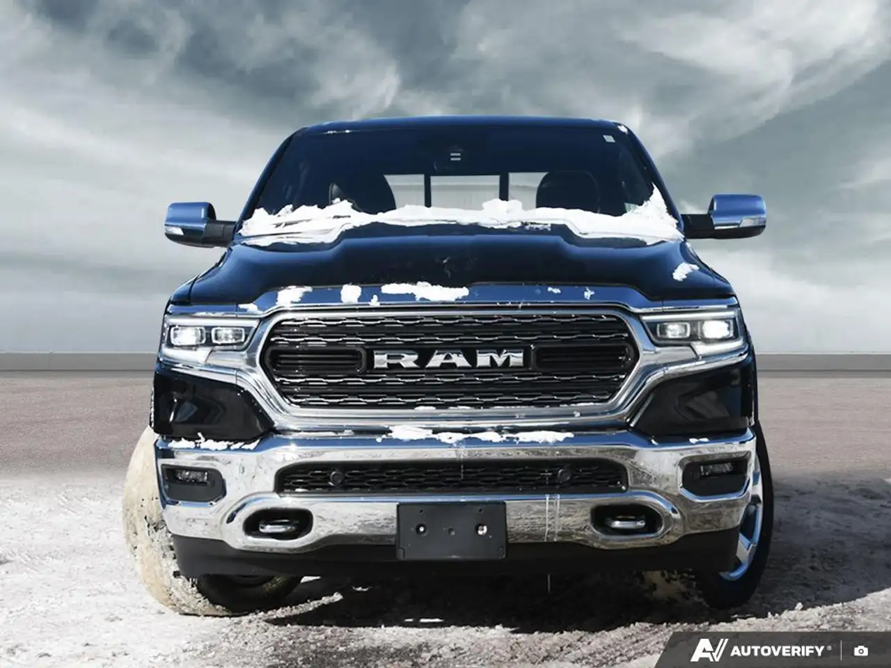 RAM 1500 снимка RAM 1500