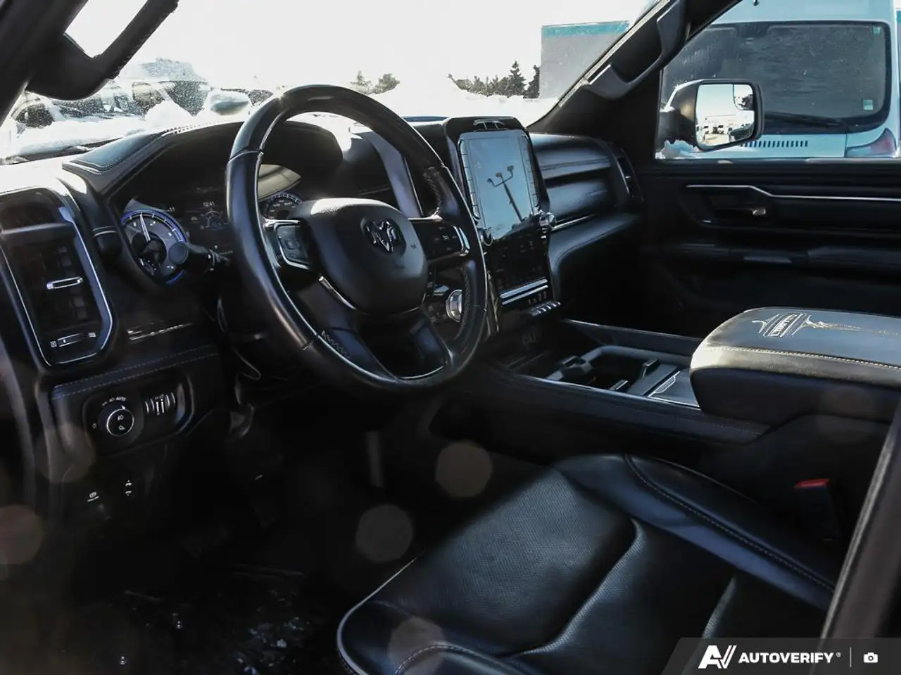 RAM 1500 снимка RAM 1500