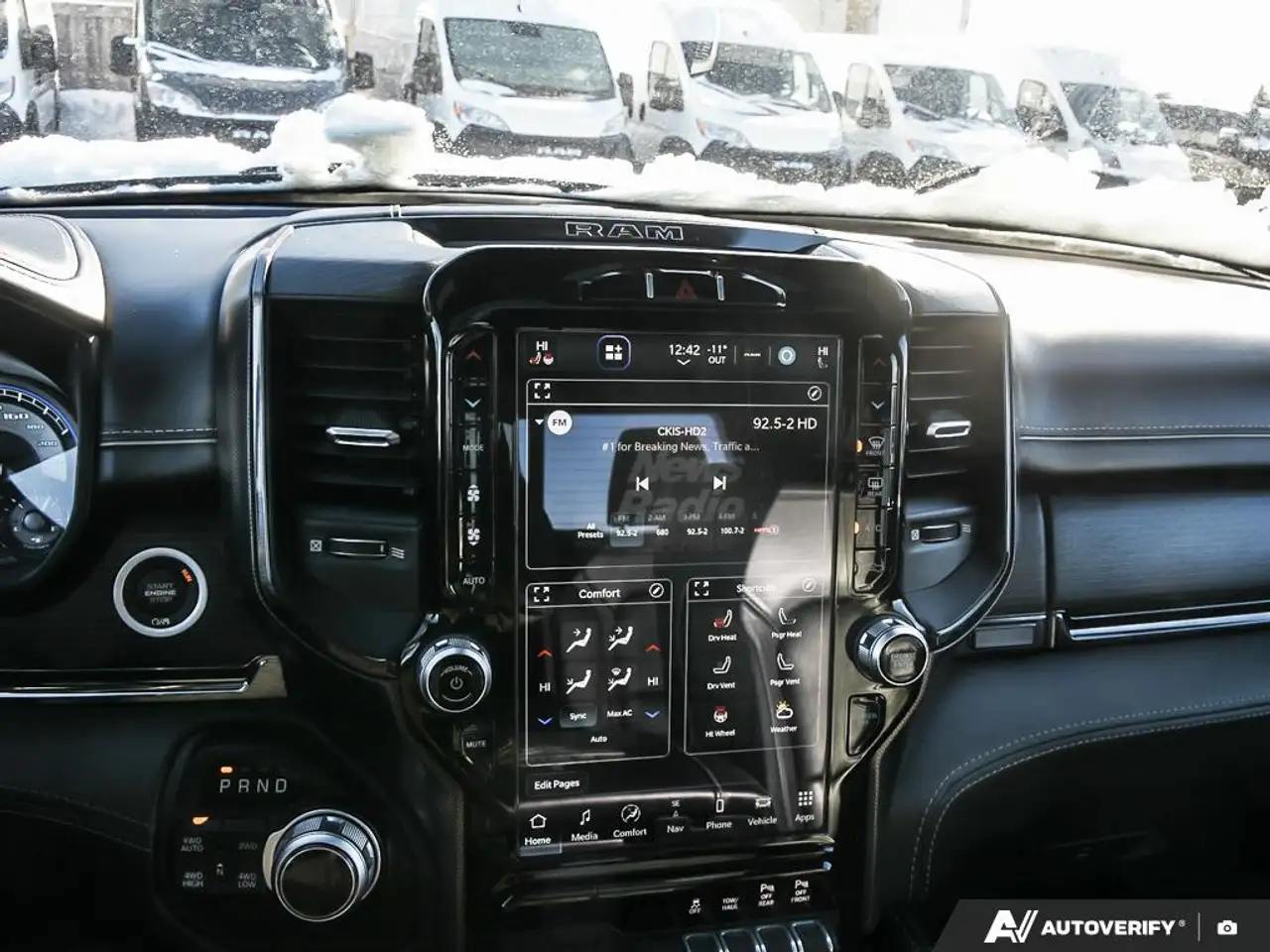 RAM 1500 снимка RAM 1500
