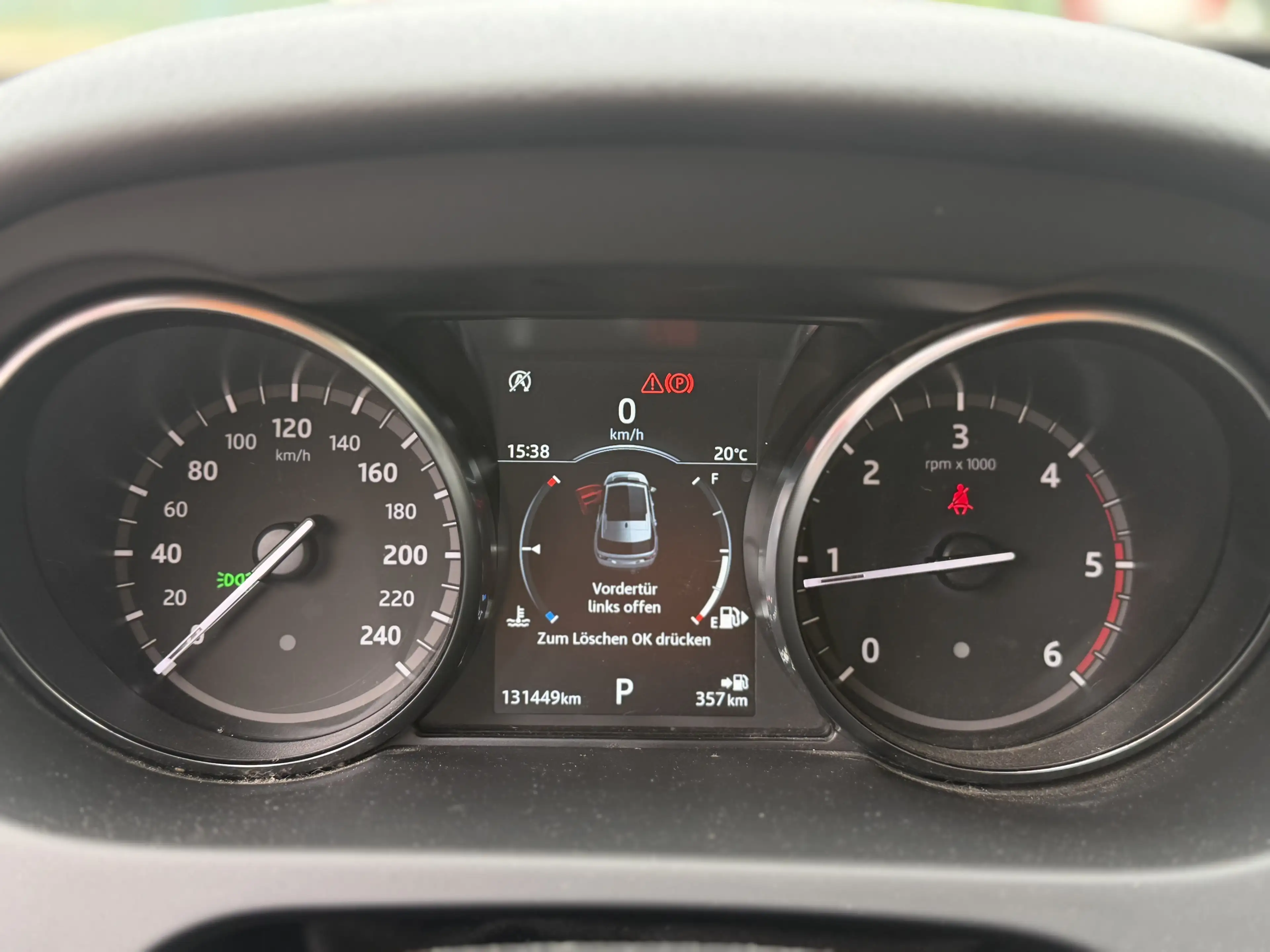 Land Rover Discovery Sport Discovery Sport 2.0 Td4 Pure*SHZ*AHK*Kamera*E6 — photo 11