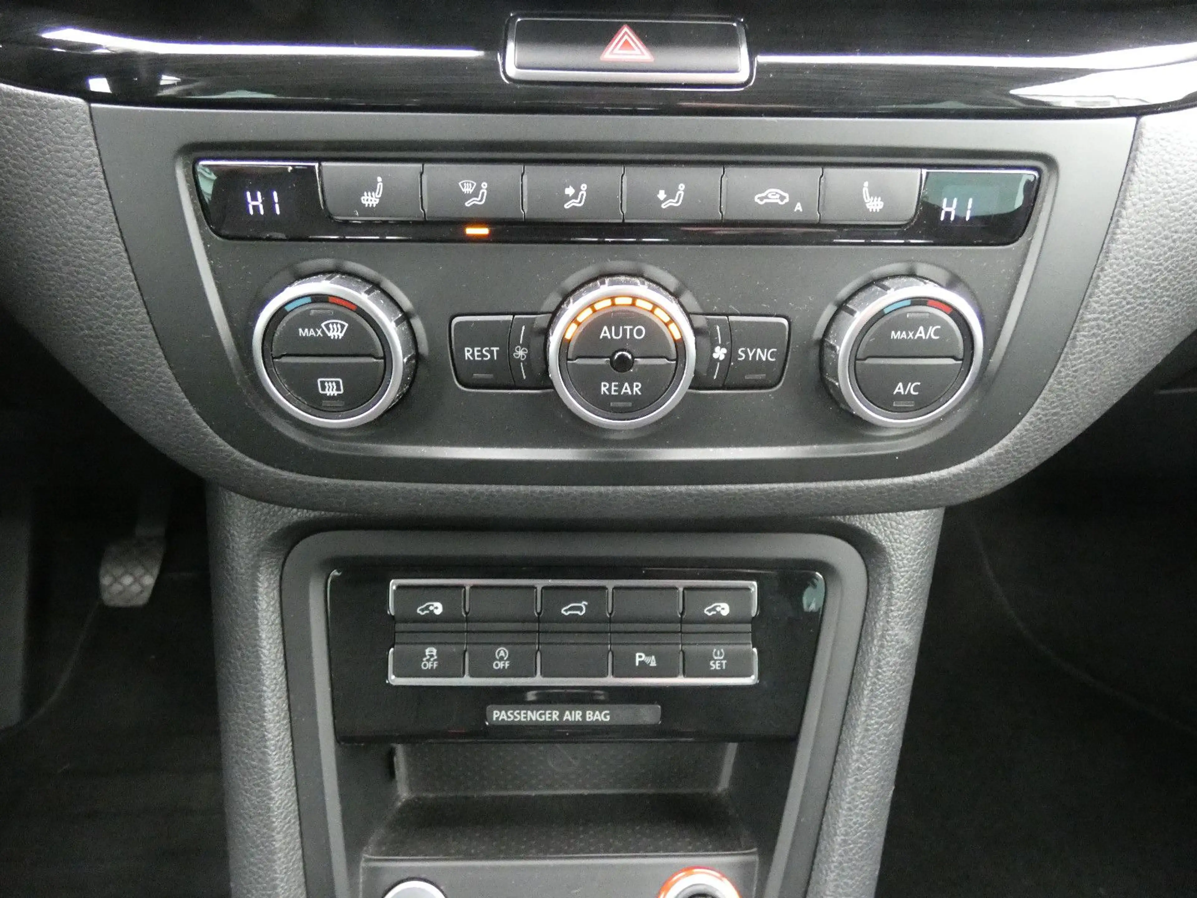 SEAT Alhambra I-Tech — photo 15