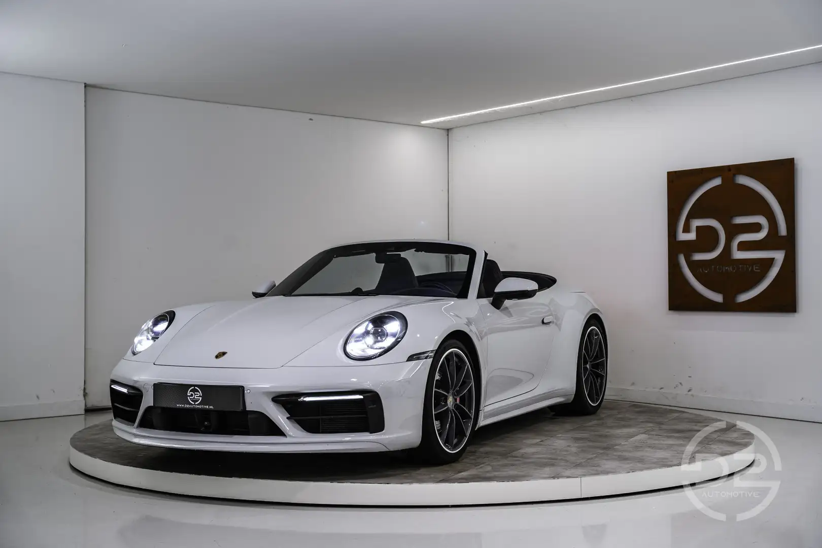 Porsche 992 Cabrio 992 3.0 Carrera S 560PK | Downpipe | Bose | Wit - 1