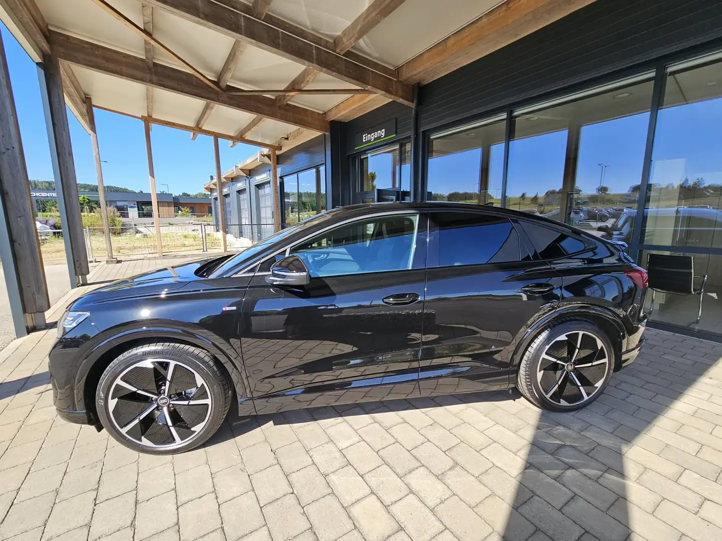 Audi Q4 e-tron Q4 50 e-tron quattro 220kW 82kWh Schwarz - 1