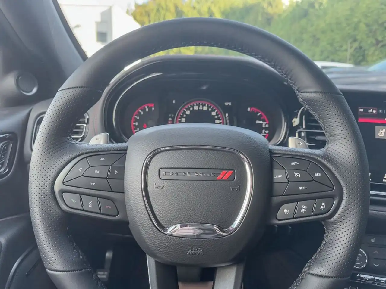 Dodge Durango снимка Dodge Durango