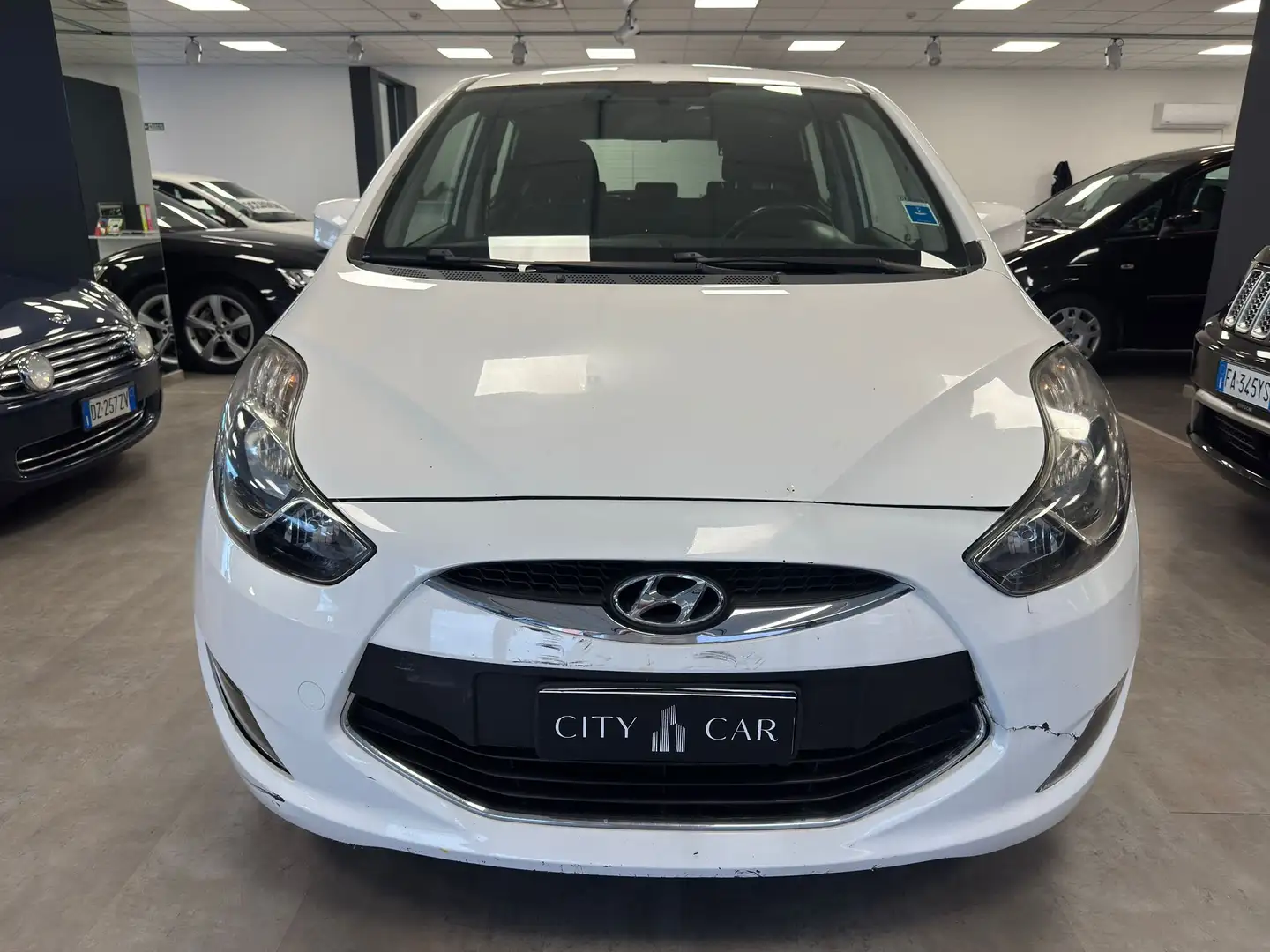 Hyundai iX20 ix20 1.4 crdi Style 90cv Weiß - 2