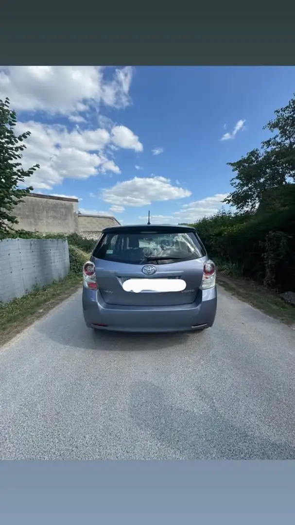 Toyota Verso Verso 2.2 D-CAT Executive Bleu - 2