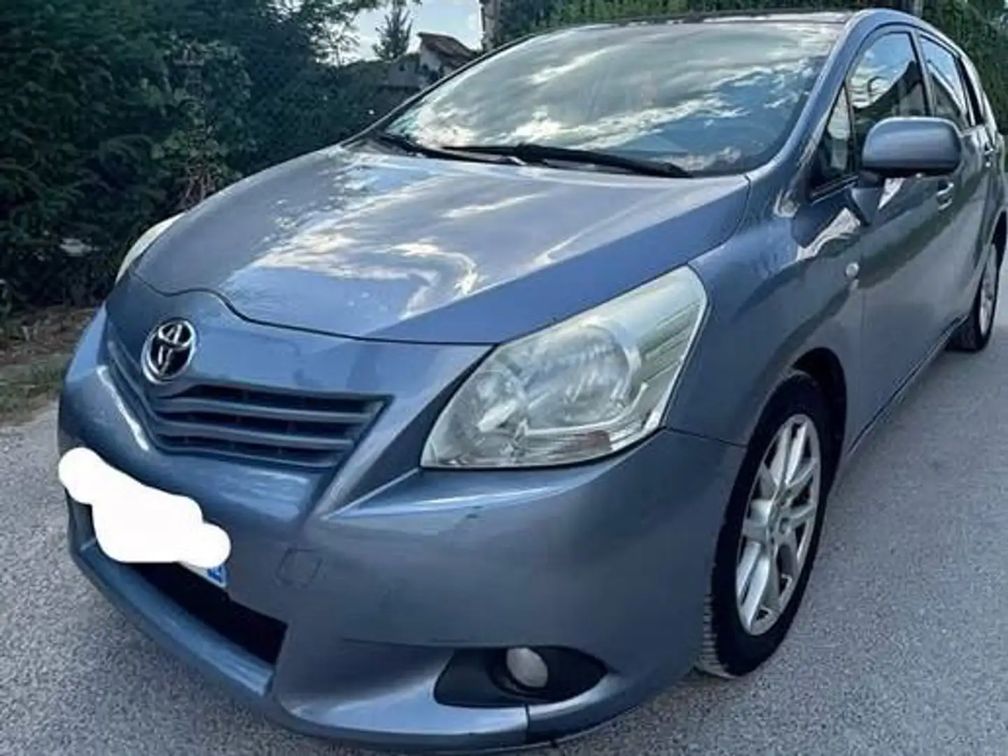 Toyota Verso Verso 2.2 D-CAT Executive Bleu - 1