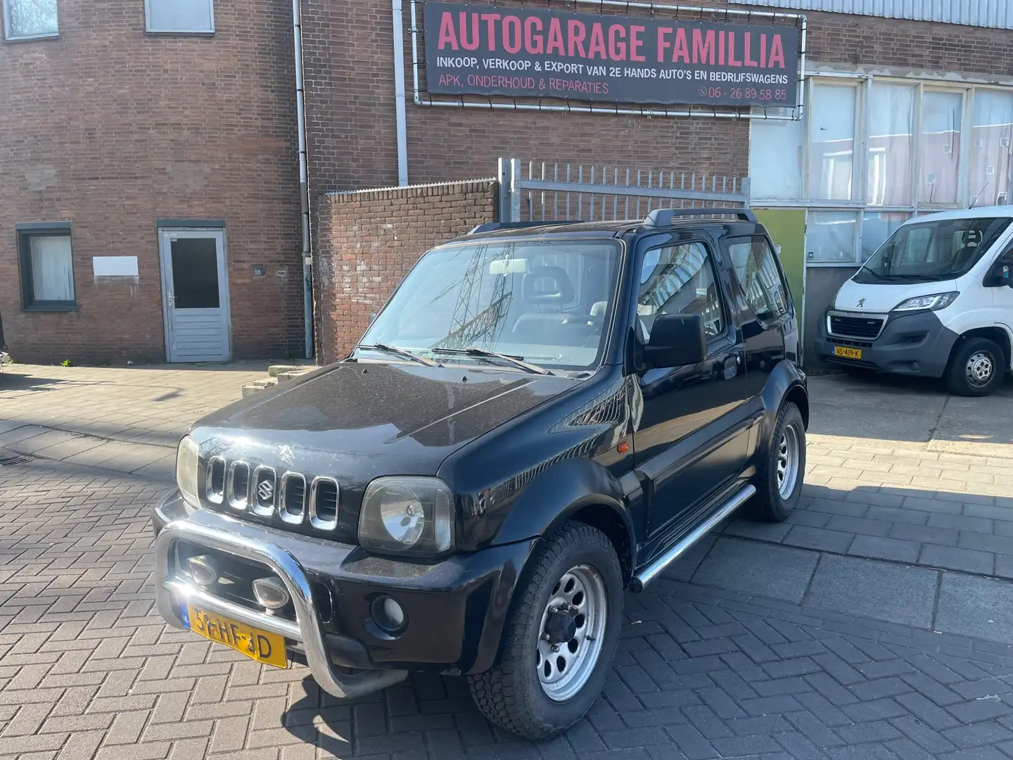 Suzuki Jimny 1.3 JLX 4WD Чёрный - 1
