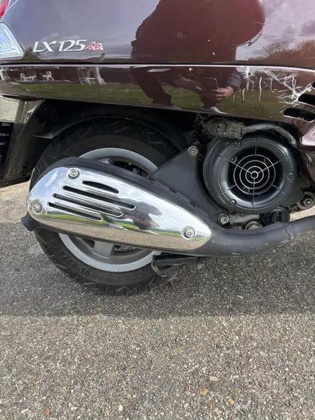 Vespa LX 125 - foto 3