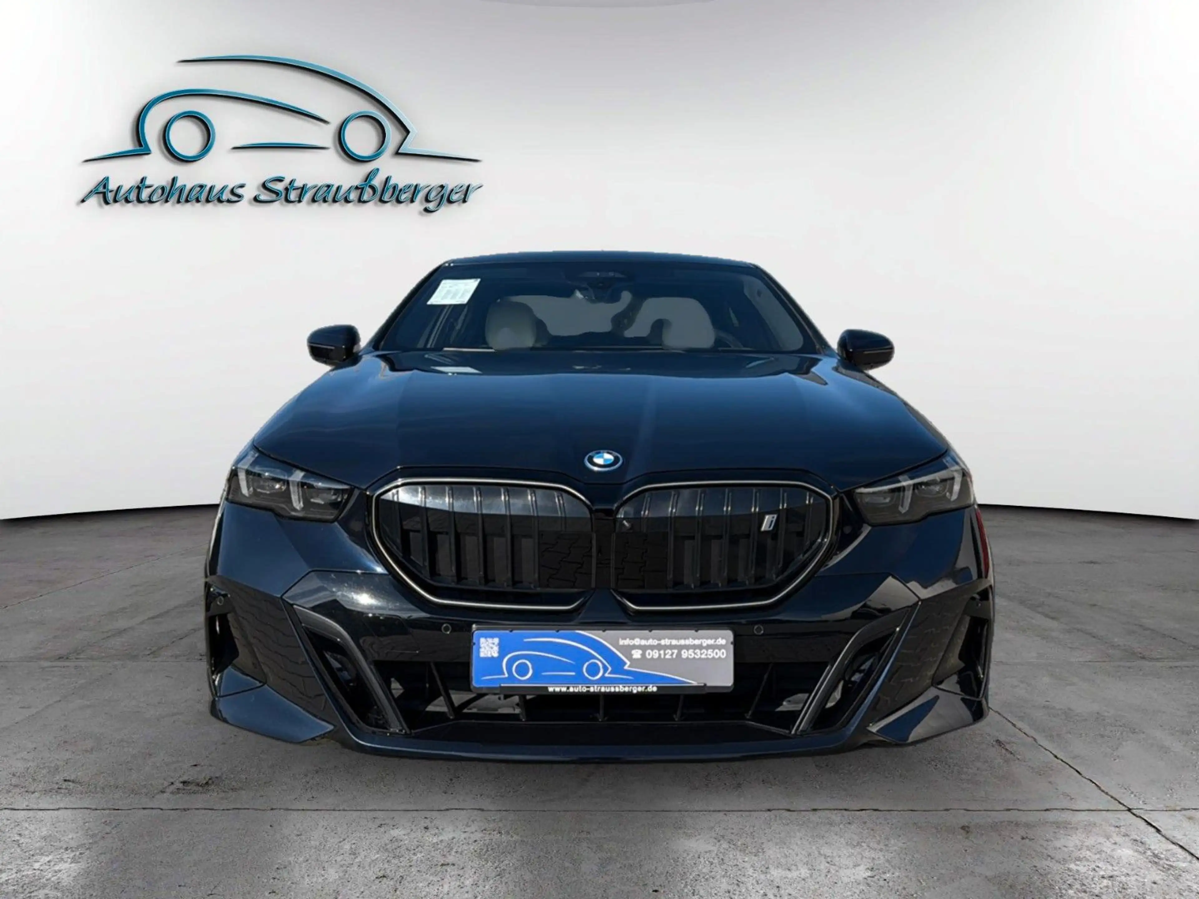 BMW i5 40 xDr. Lim. M Sport Pro ACC 4ZK AHK HUD Mmry — photo 4