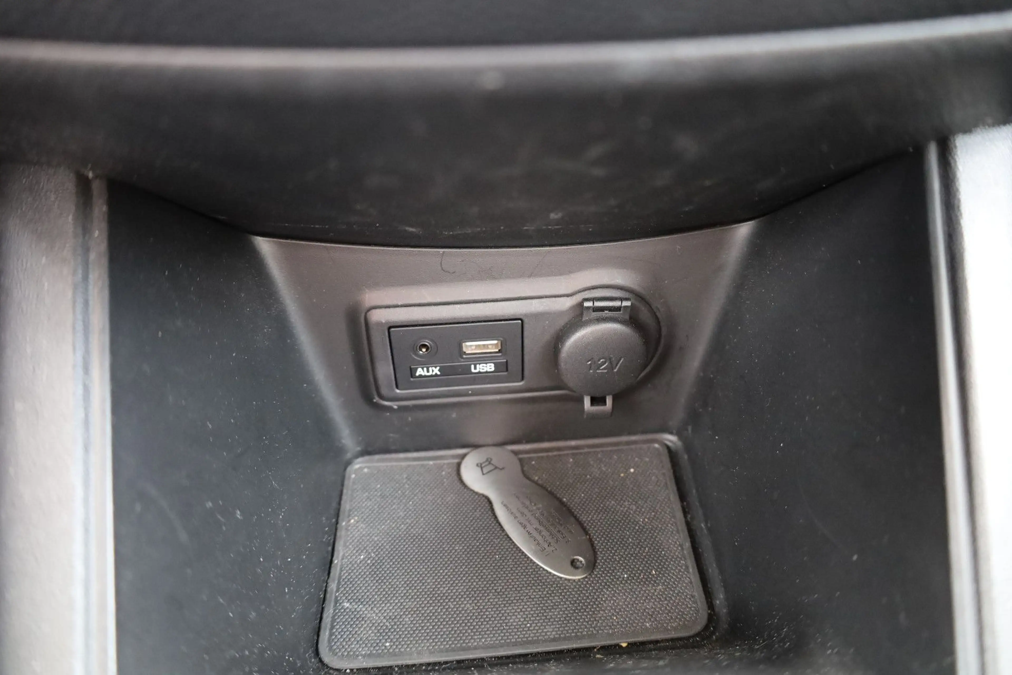 Hyundai iX20 1.6 Space Plus-Paket blue — photo 13