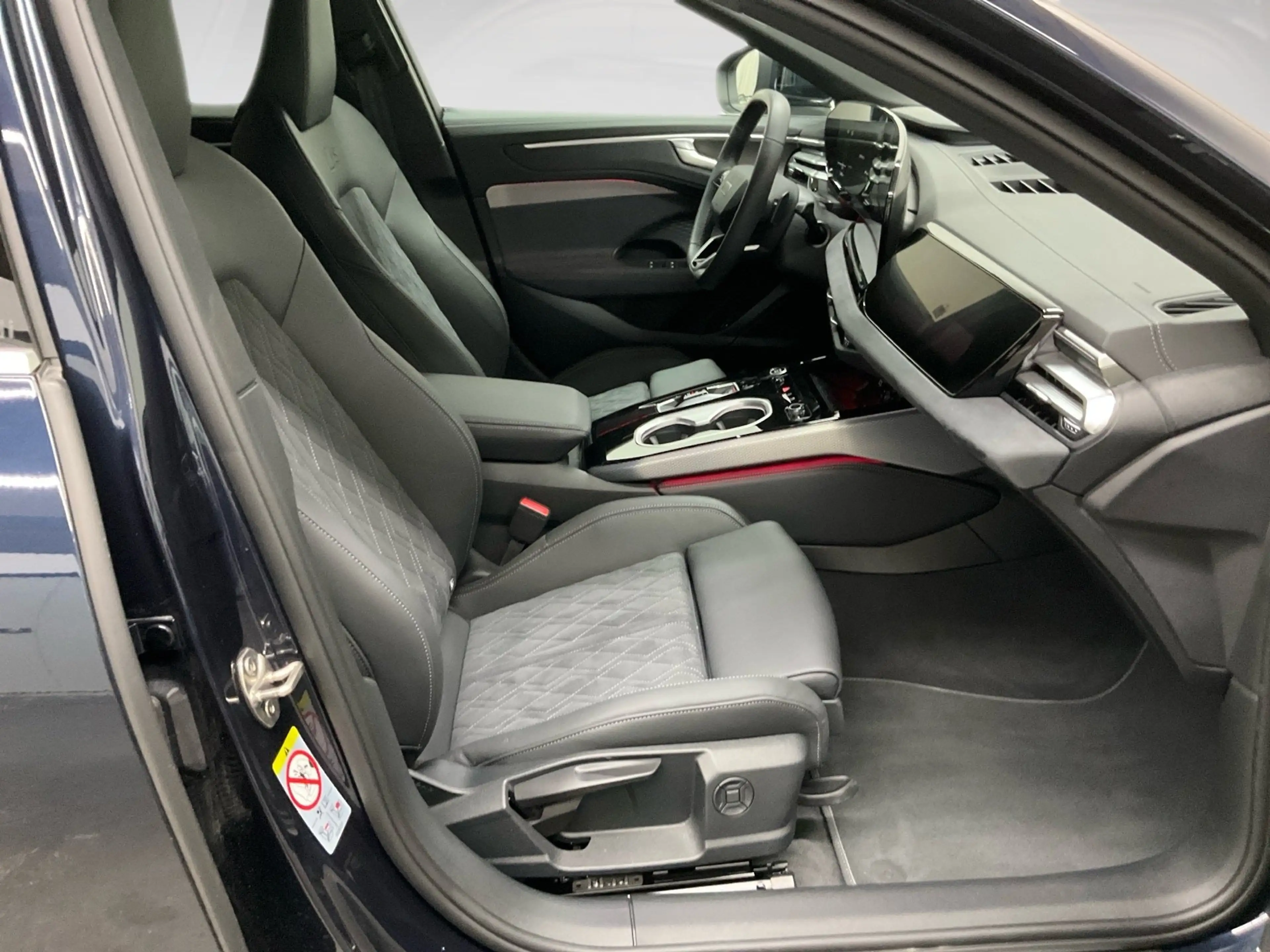 Audi A6 Avant S-LINE TFSI 367PS S-TRONIC QUATTRO ACC.AHK.S — photo 9