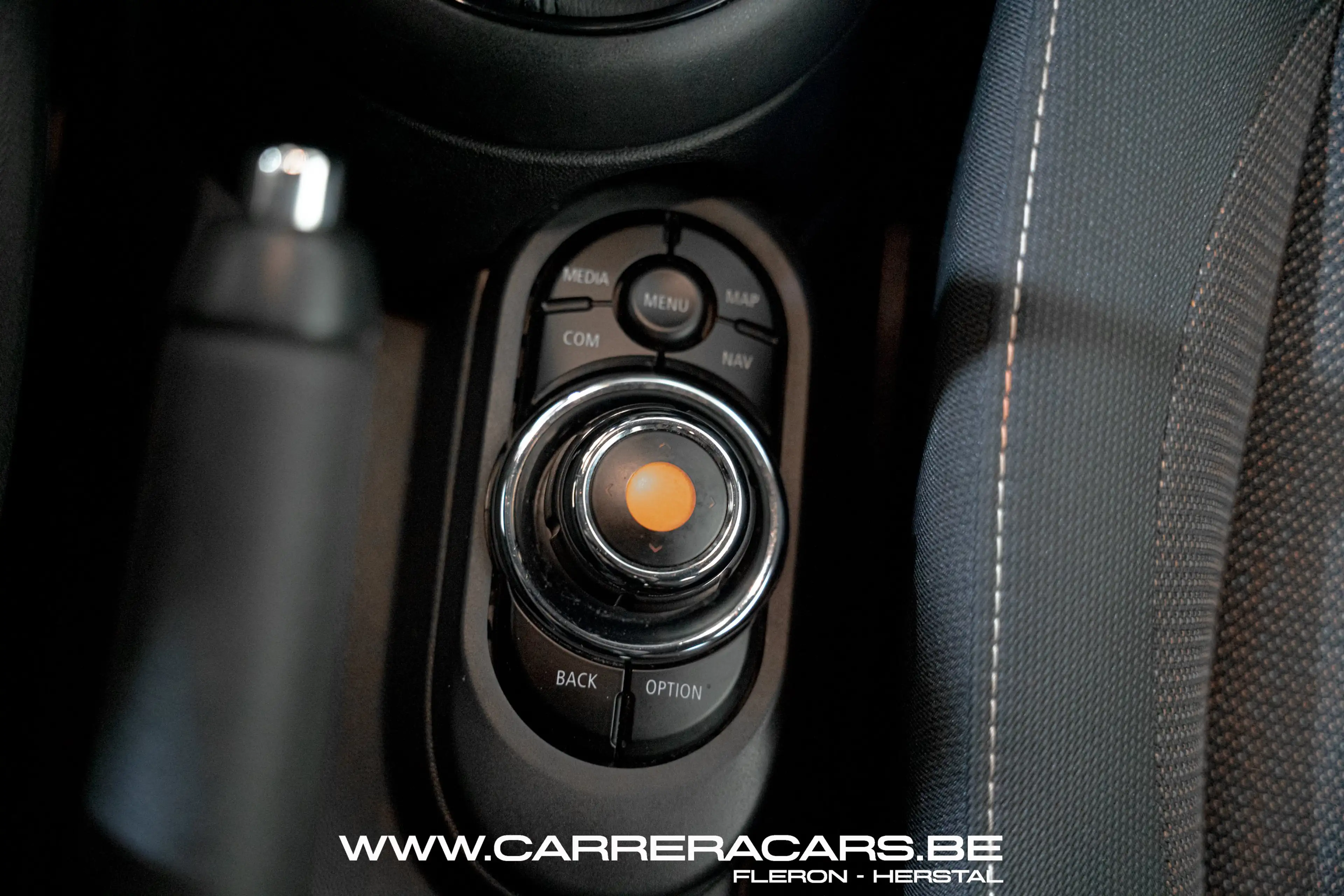 MINI Cooper D 1.5D*|NAVI*LED*FEUX ANGLAIS*CRUISE*LED INT.*PDC*| — photo 9
