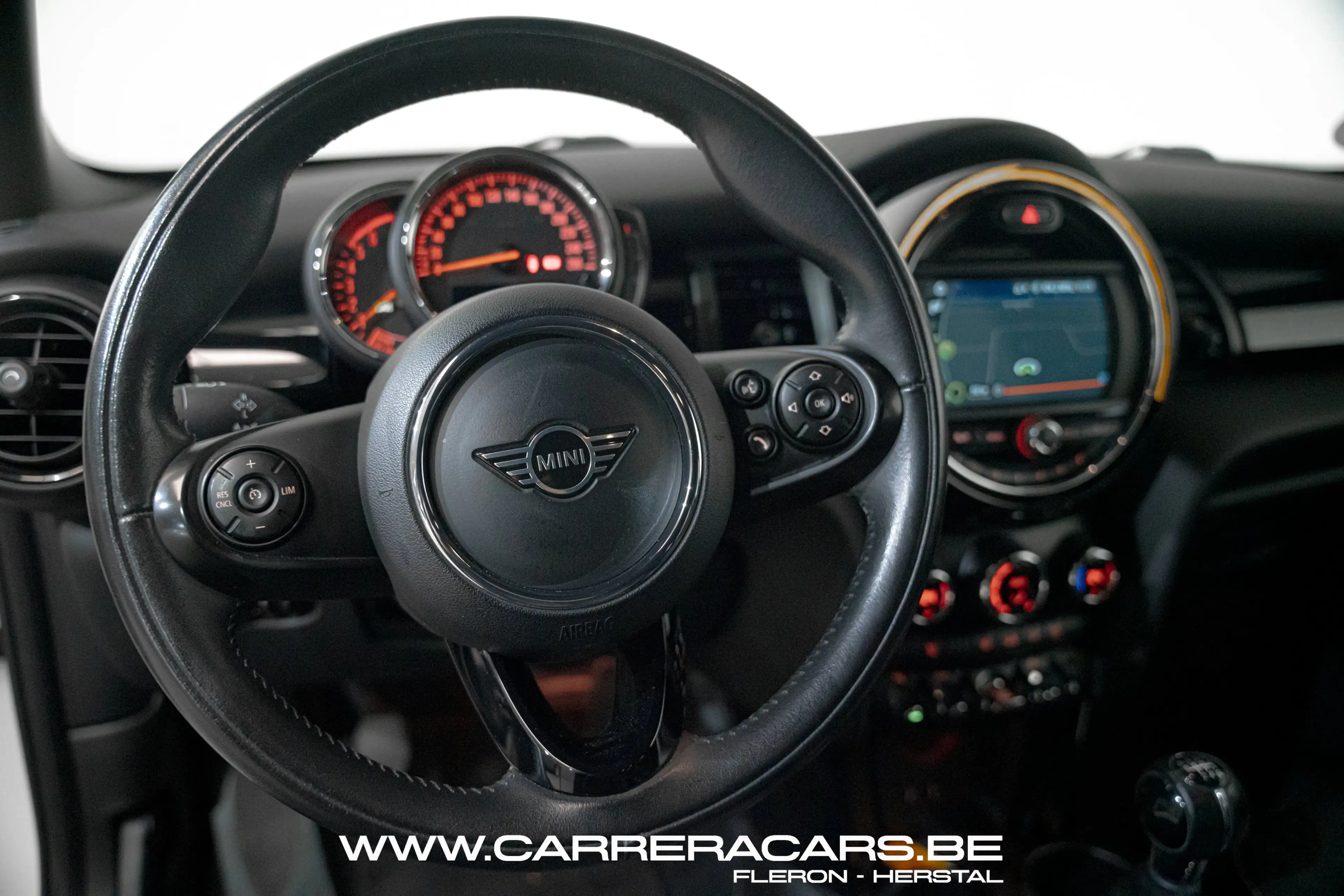 MINI Cooper D 1.5D*|NAVI*LED*FEUX ANGLAIS*CRUISE*LED INT.*PDC*| — photo 11