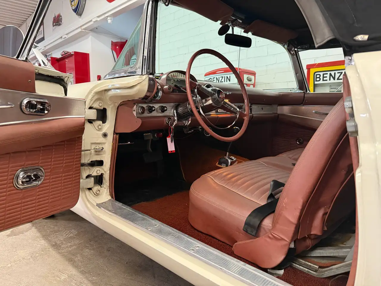 Ford Thunderbird Cabriolet, foto 8