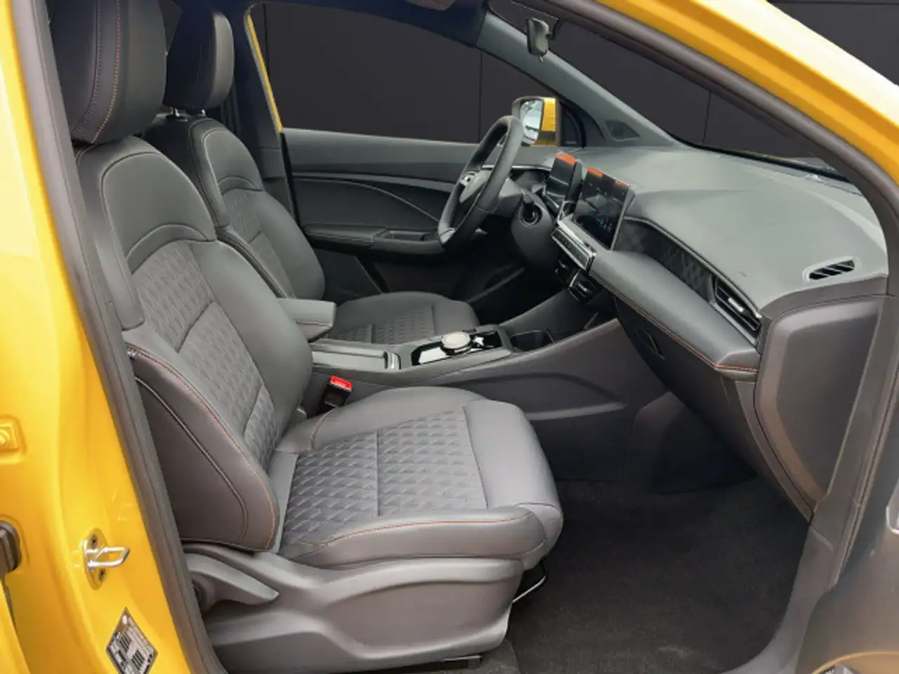 MG MG3 Luxury Sondermodell Pastell Yellow 14