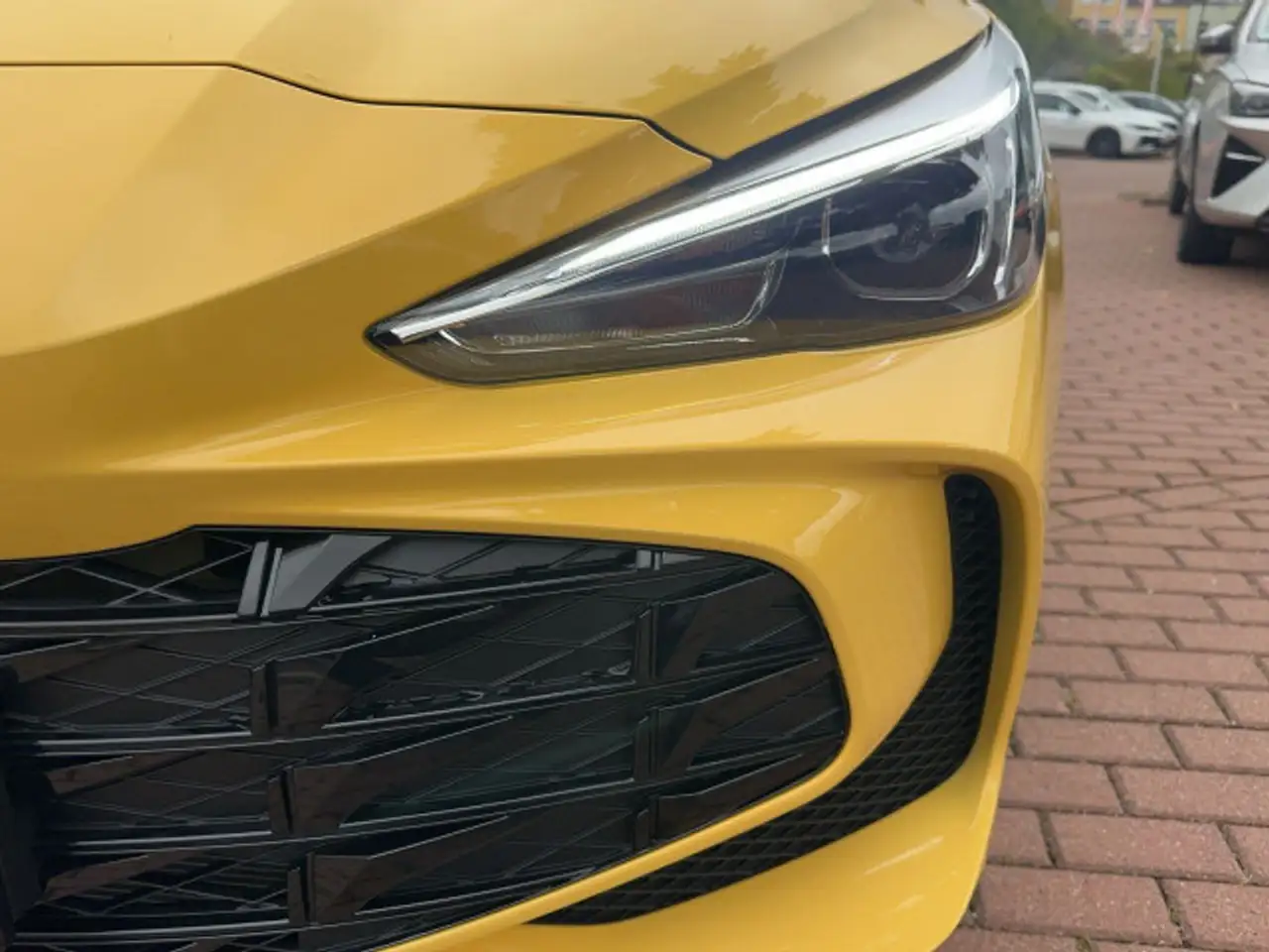 MG MG3 Luxury Sondermodell Pastell Yellow 19