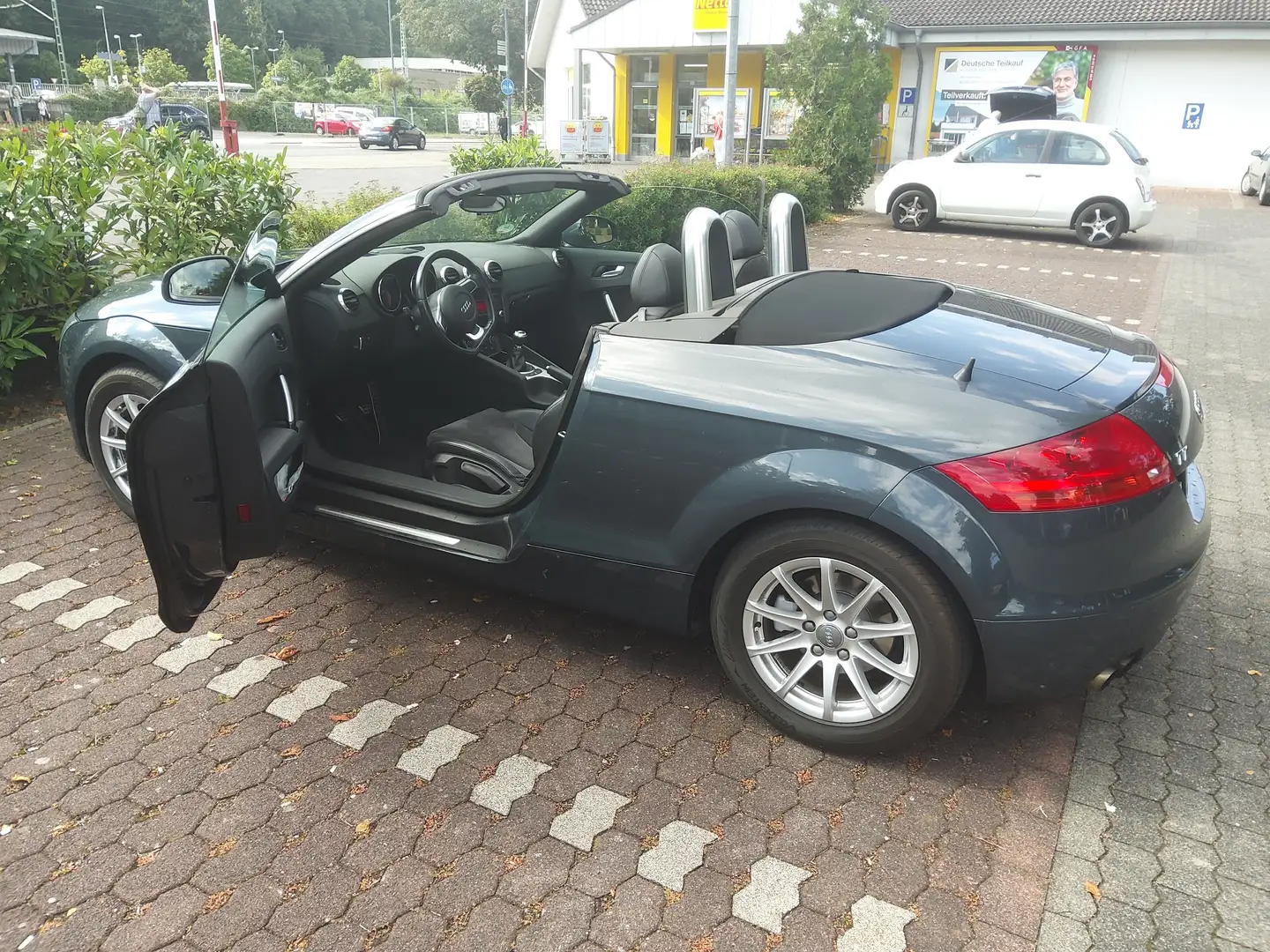 Audi TT TT Roadster 2.0 TFSI Grün - 1