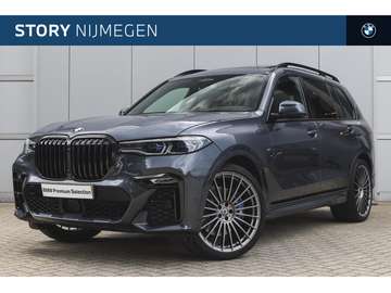 M50i High Executive Automaat / Active Steering / S