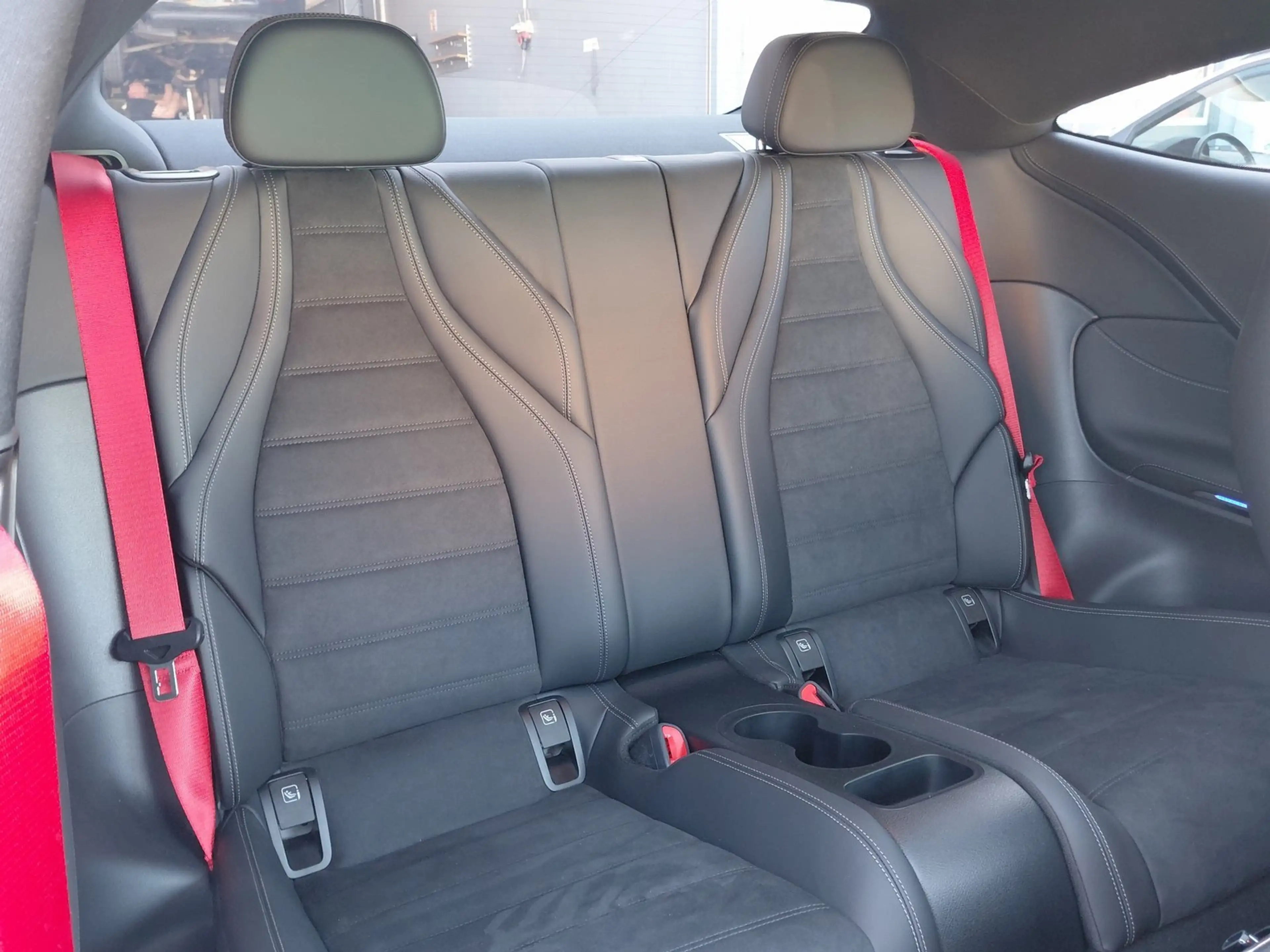 Mercedes-Benz CLE 200 Coupé AMG Premium/Standhzg/Pano/Night — photo 10