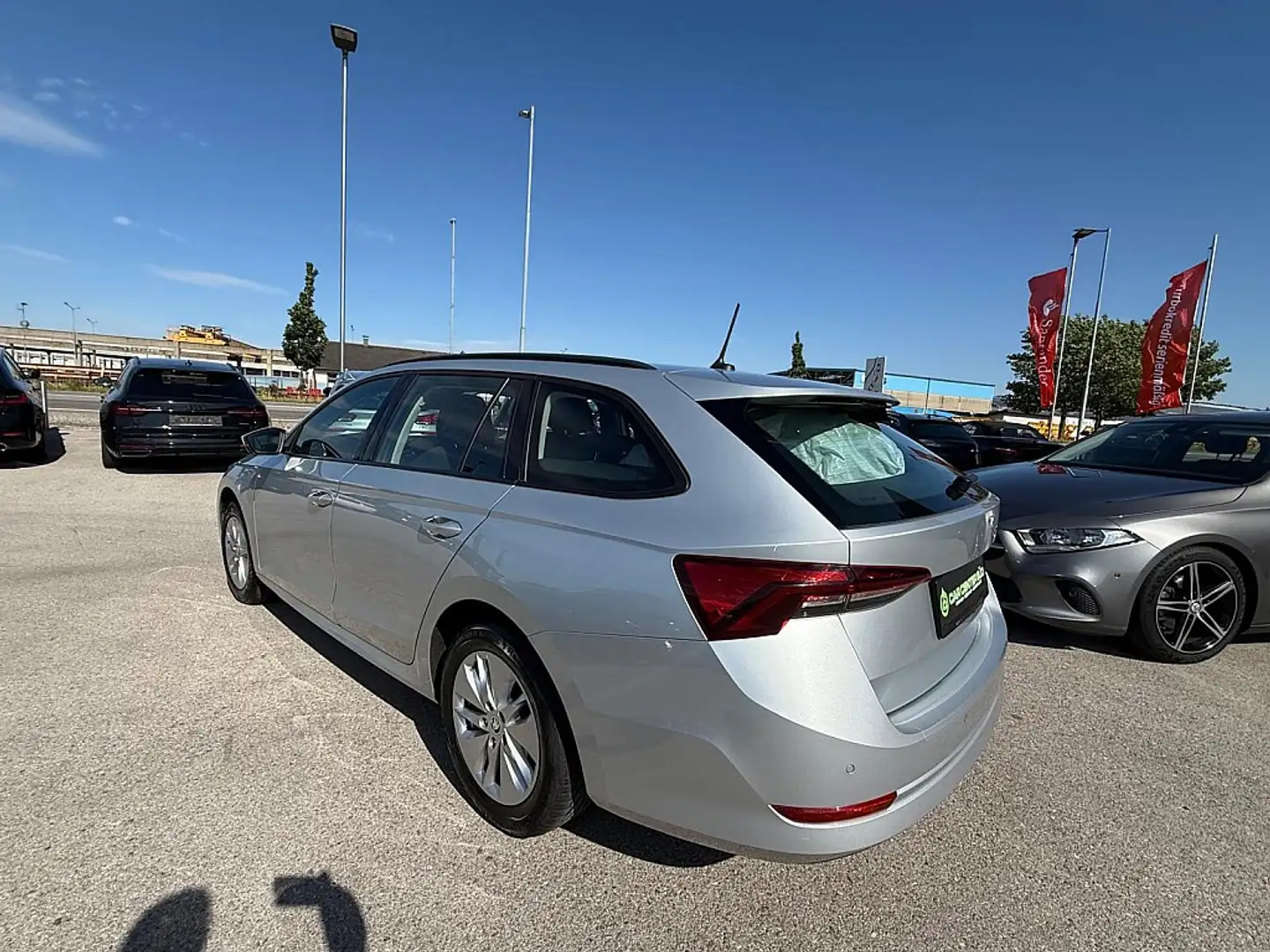 Skoda Octavia Combi 2,0 TDI 4x4 Ambition DSG Argento - 2