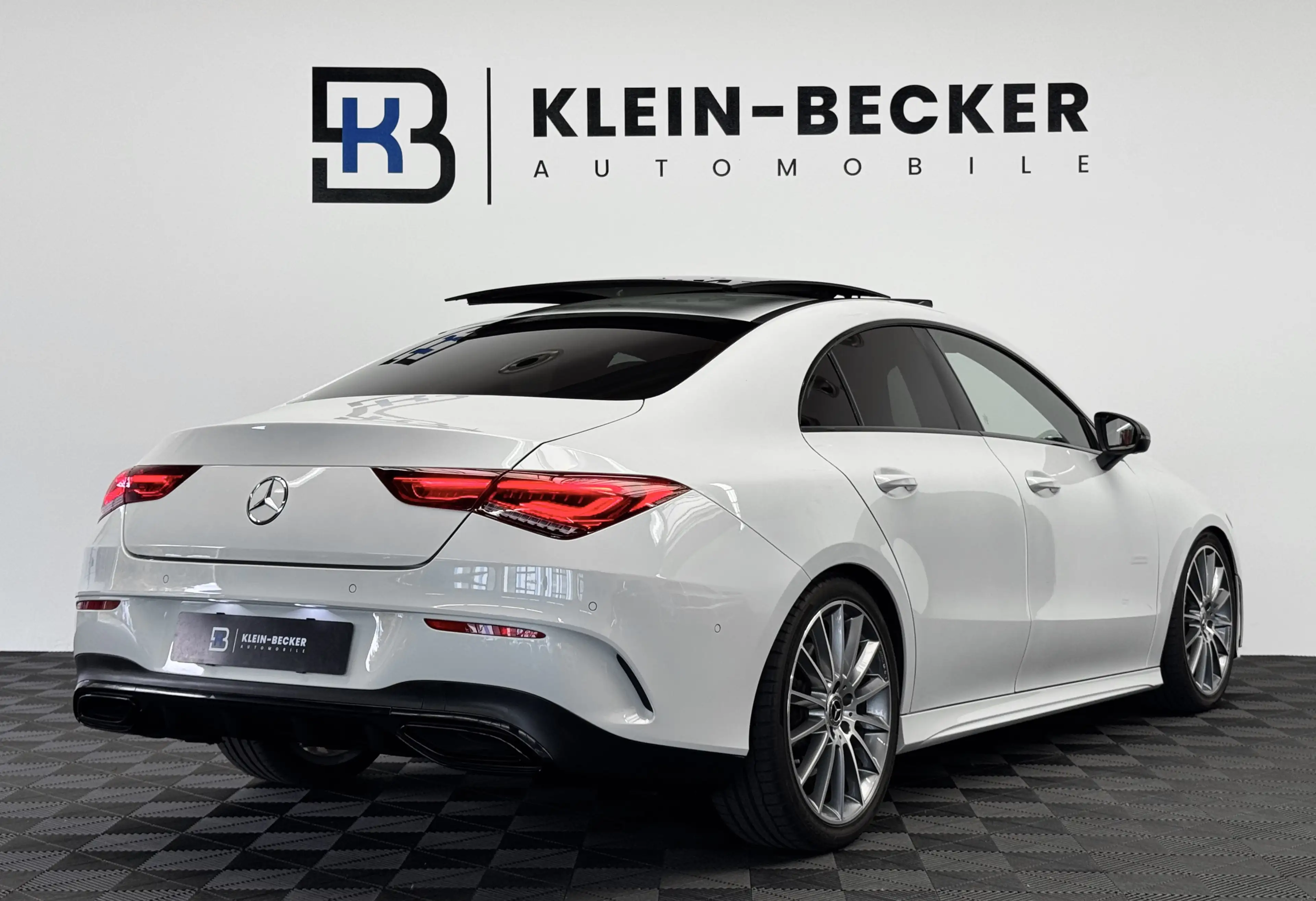 Mercedes-Benz CLA 220 AMG Coupe *Pano*Multi*Burm*Kam*Ambi*MBUX — photo 9