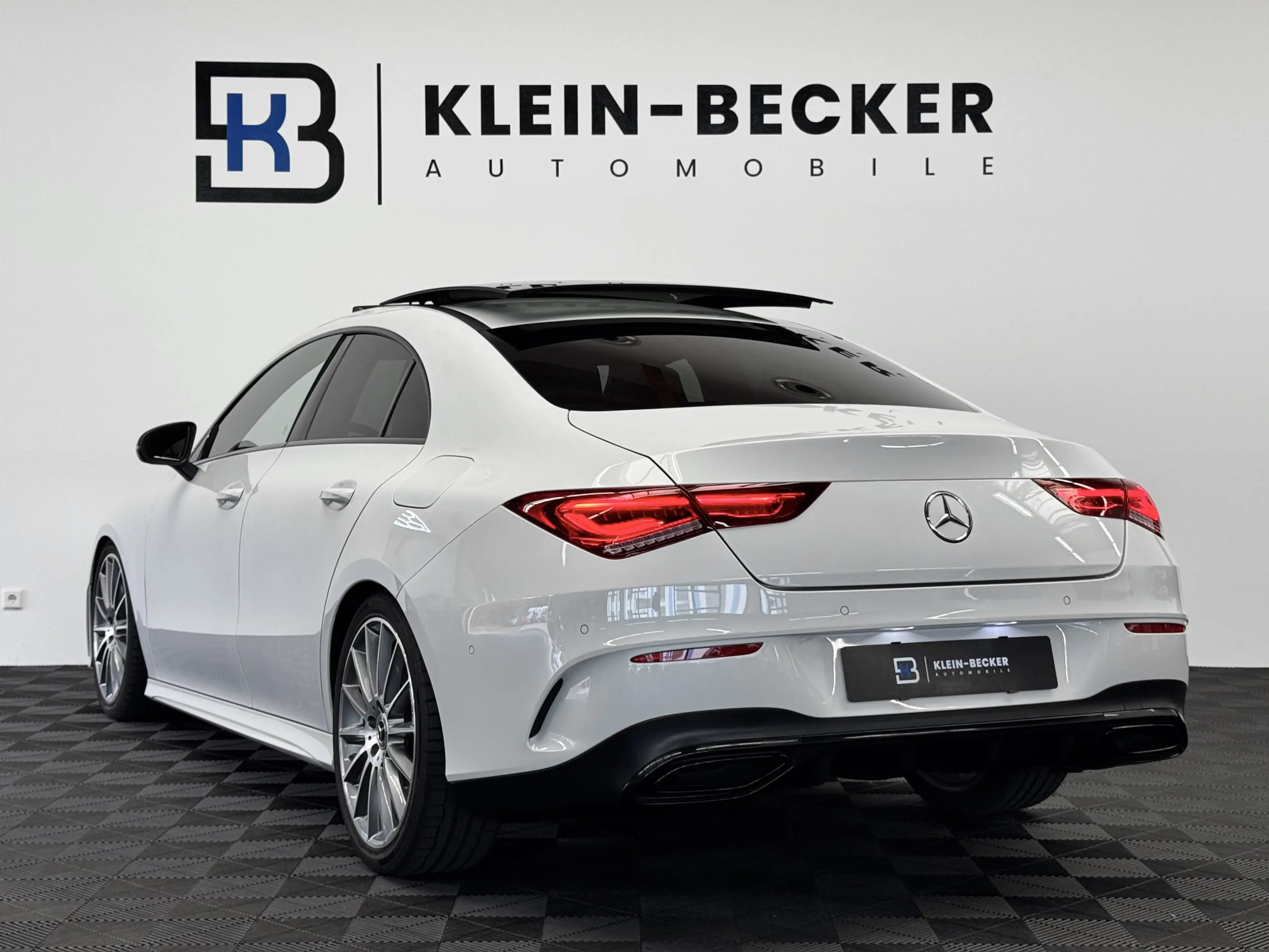Mercedes-Benz CLA 220 AMG Coupe *Pano*Multi*Burm*Kam*Ambi*MBUX — photo 11