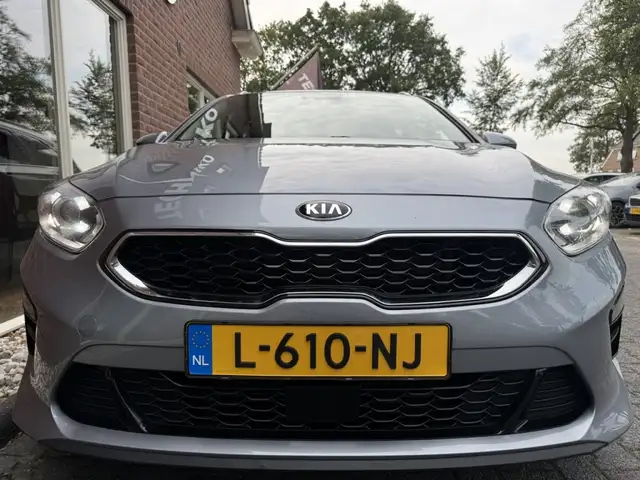 Kia Ceed view 17