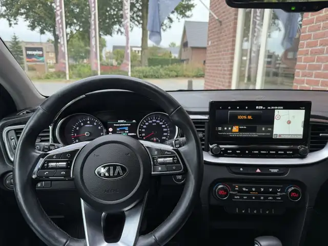 Kia Ceed view 7