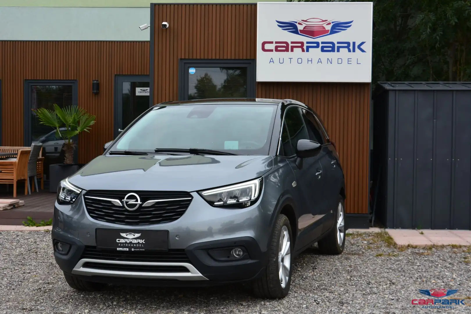 Opel Crossland X 1,2 Turbo Innovation St./St Aut. Grau - 2