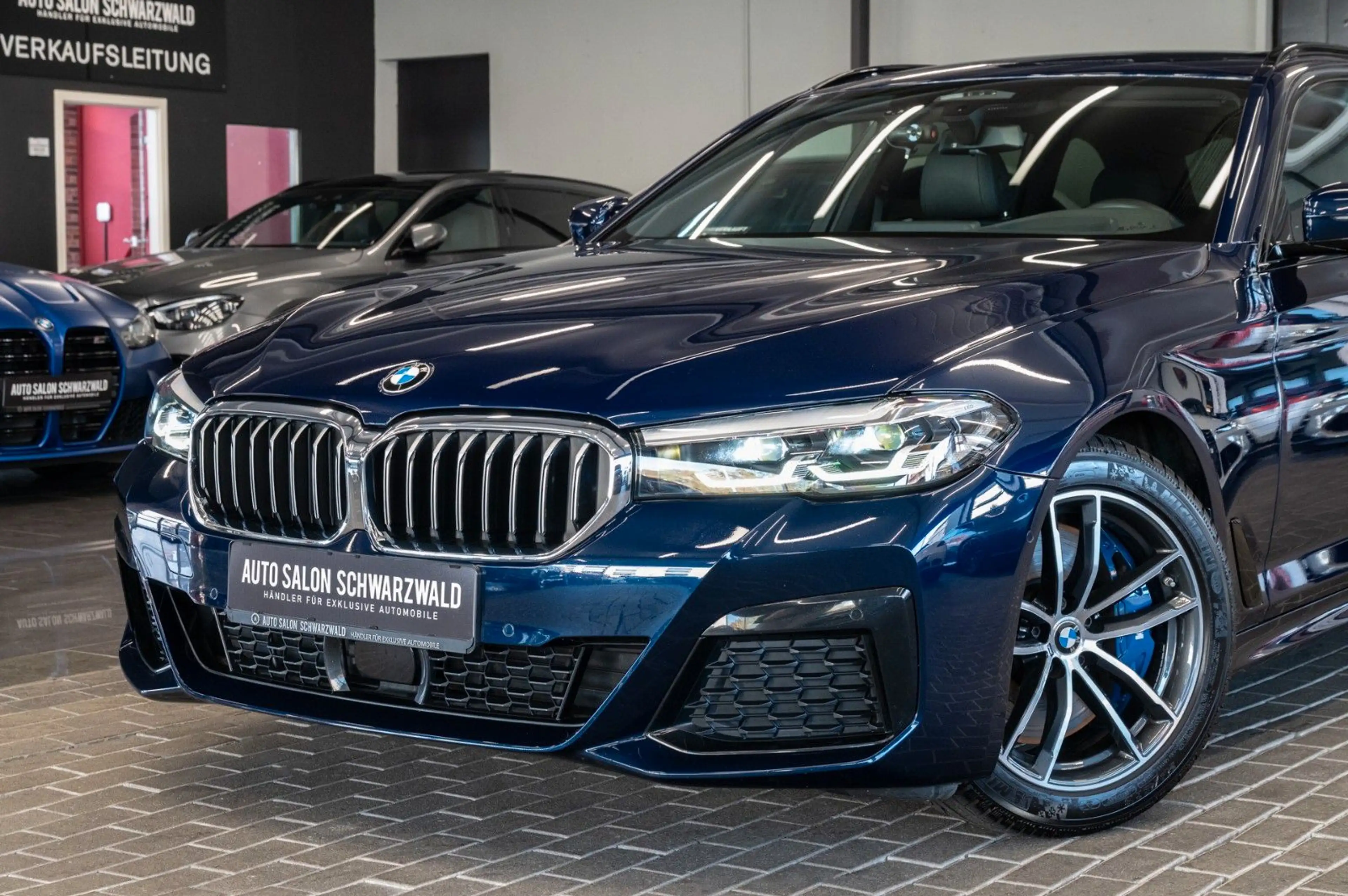 BMW 540 i xDrive|M SPORTPAKET|HEAD-UP|HI-FI|ACC — photo 3