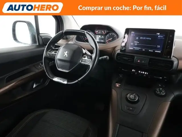 Peugeot Rifter view 14