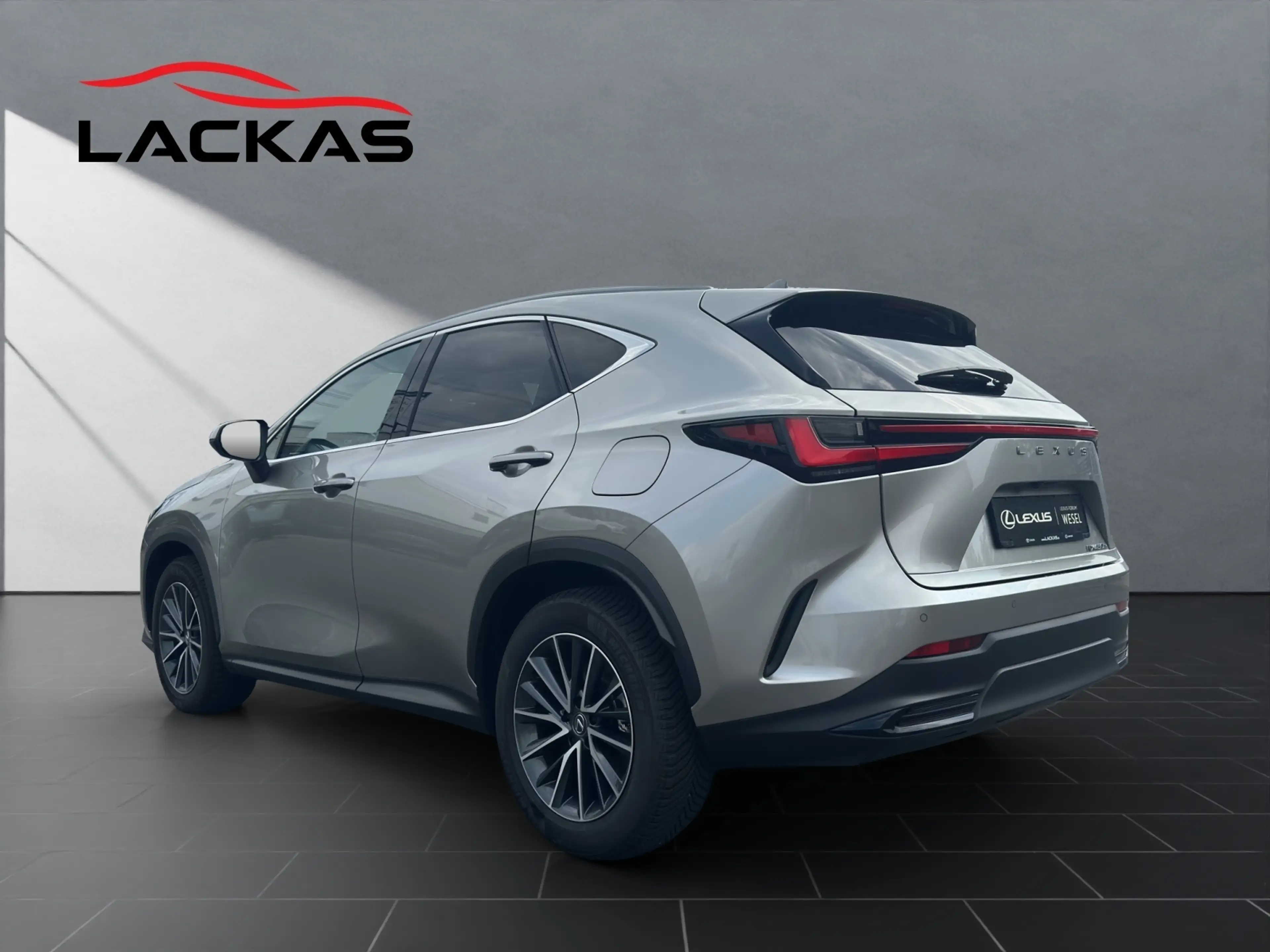 Lexus NX 450h+ E-Four*Pano*Sitzbelüftung*HUD* — photo 2