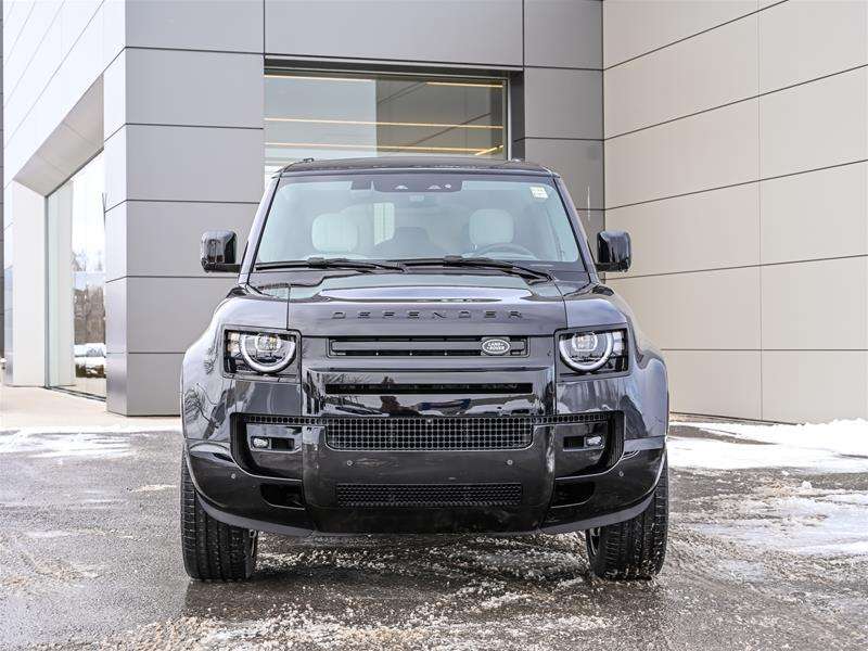 2026 Land Rover Defender 110 P400 X alt 2