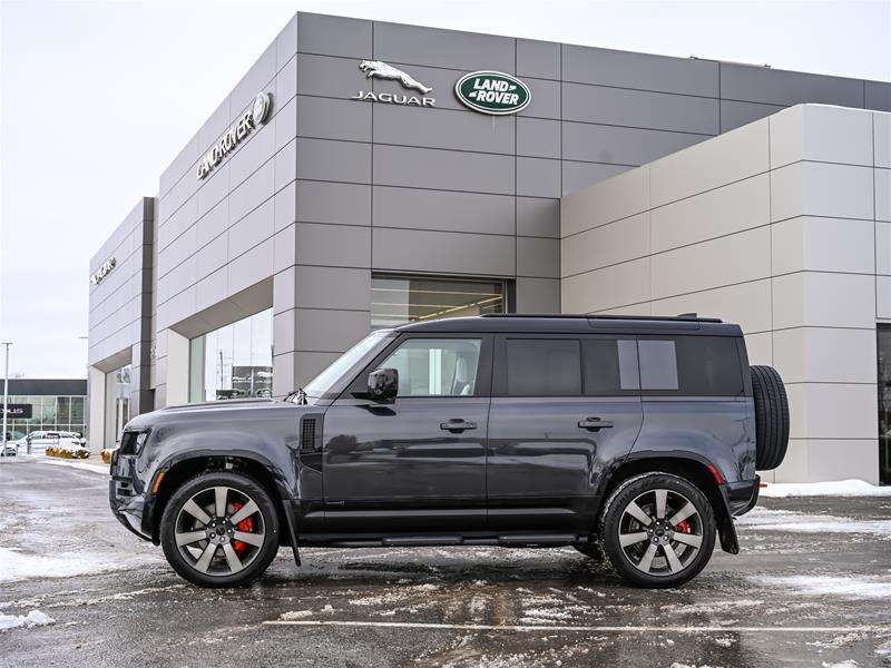 2026 Land Rover Defender 110 P400 X alt 3